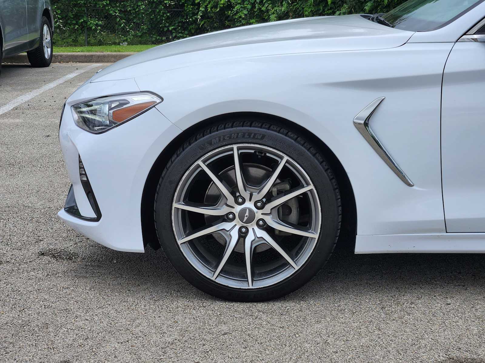 Thumbnail: 2019 Genesis G70 - 8