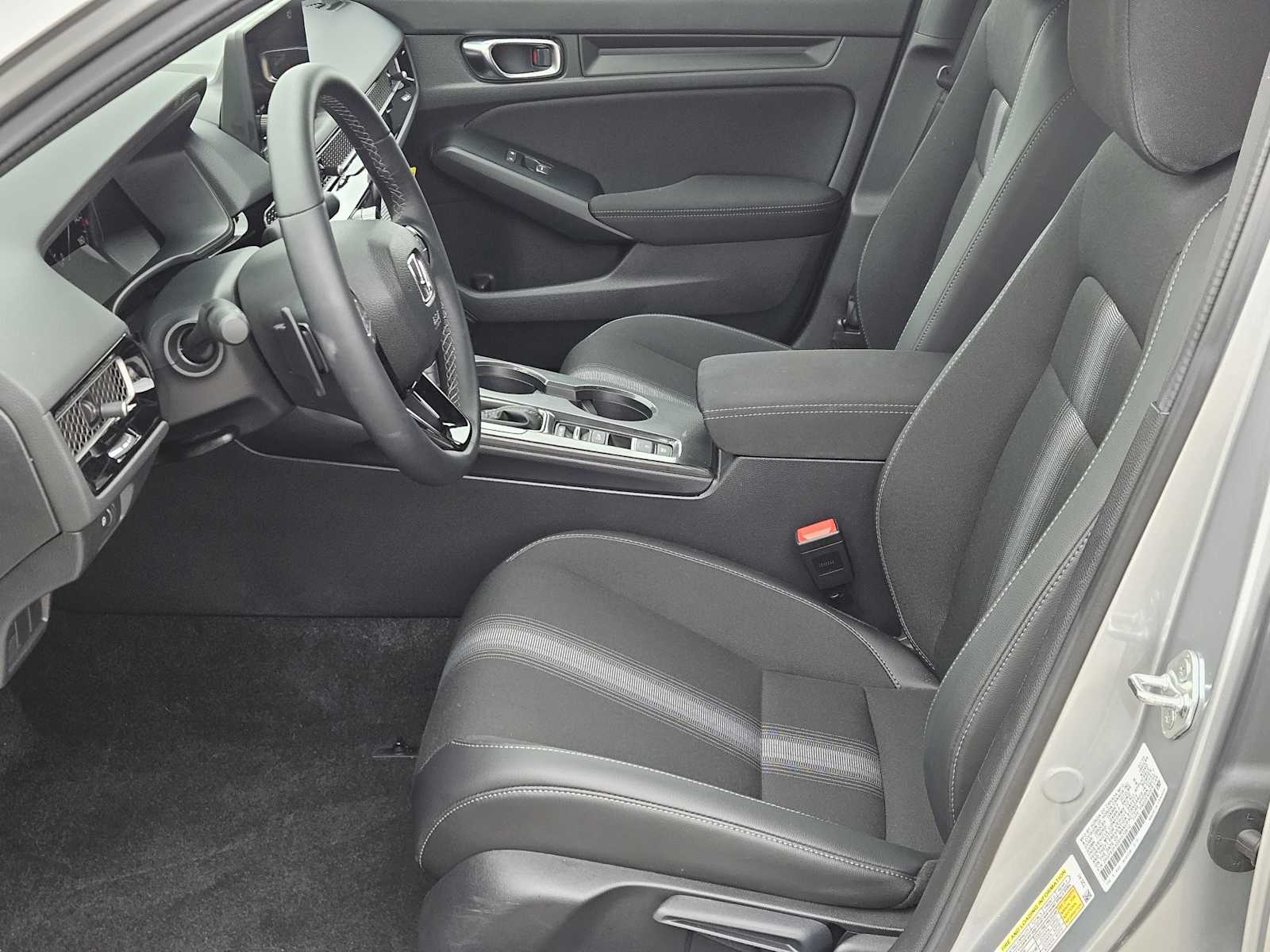 2025 Honda Civic Sport 13