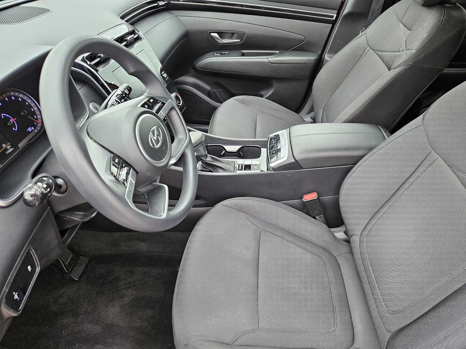 Thumbnail: 2022 Hyundai Tucson - 12