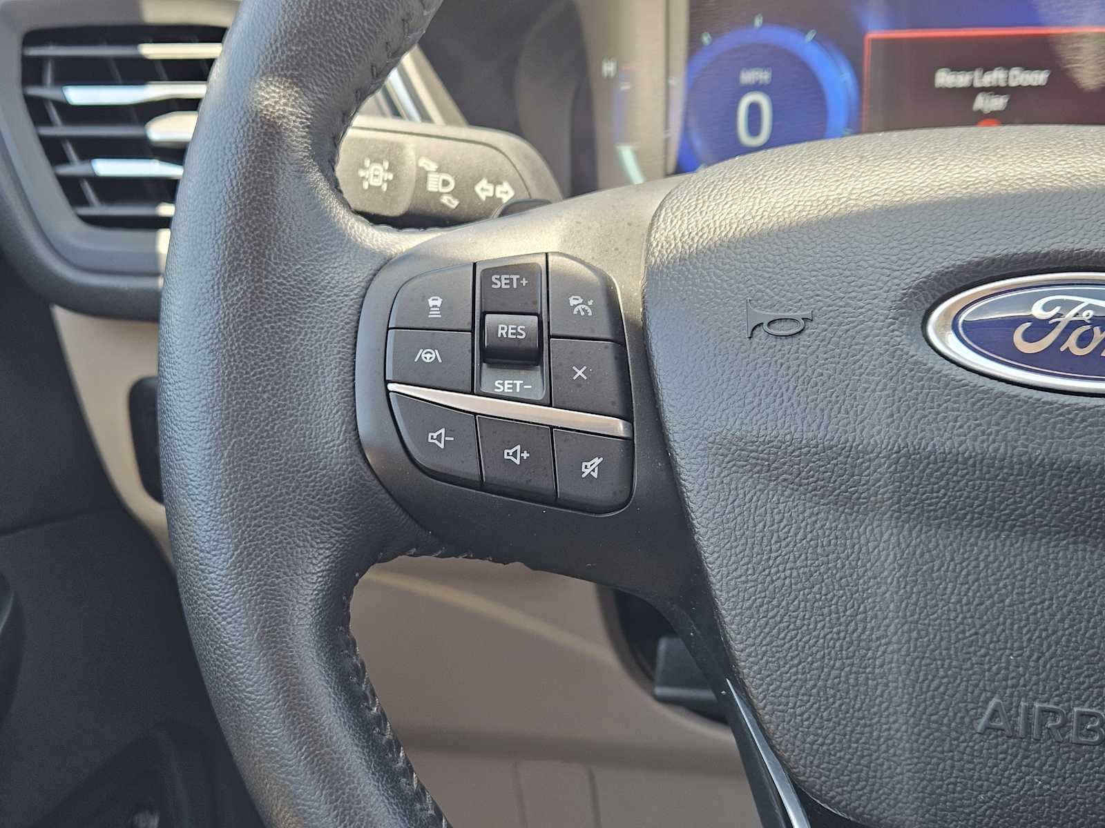 Thumbnail: 2020 Ford Escape - 27