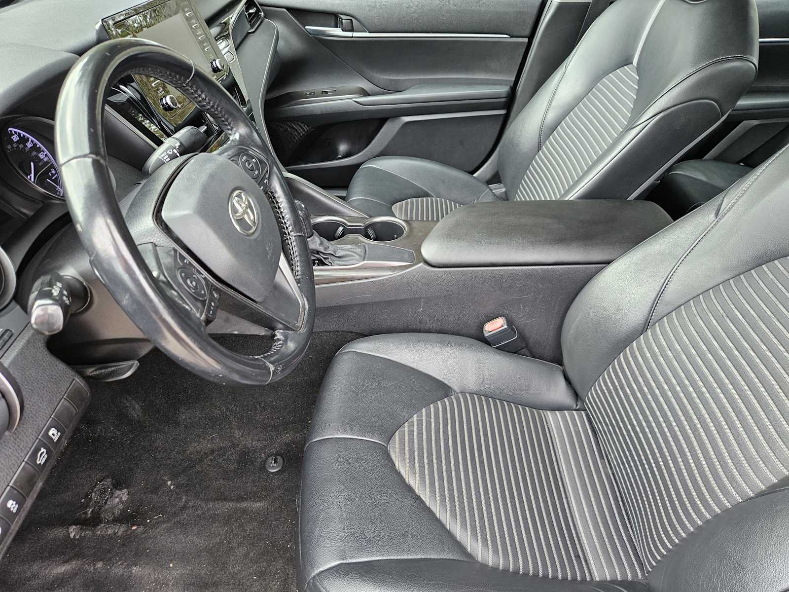 Thumbnail: 2021 Toyota Camry - 13