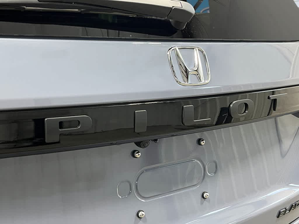 Thumbnail: 2026 Honda Pilot - 7