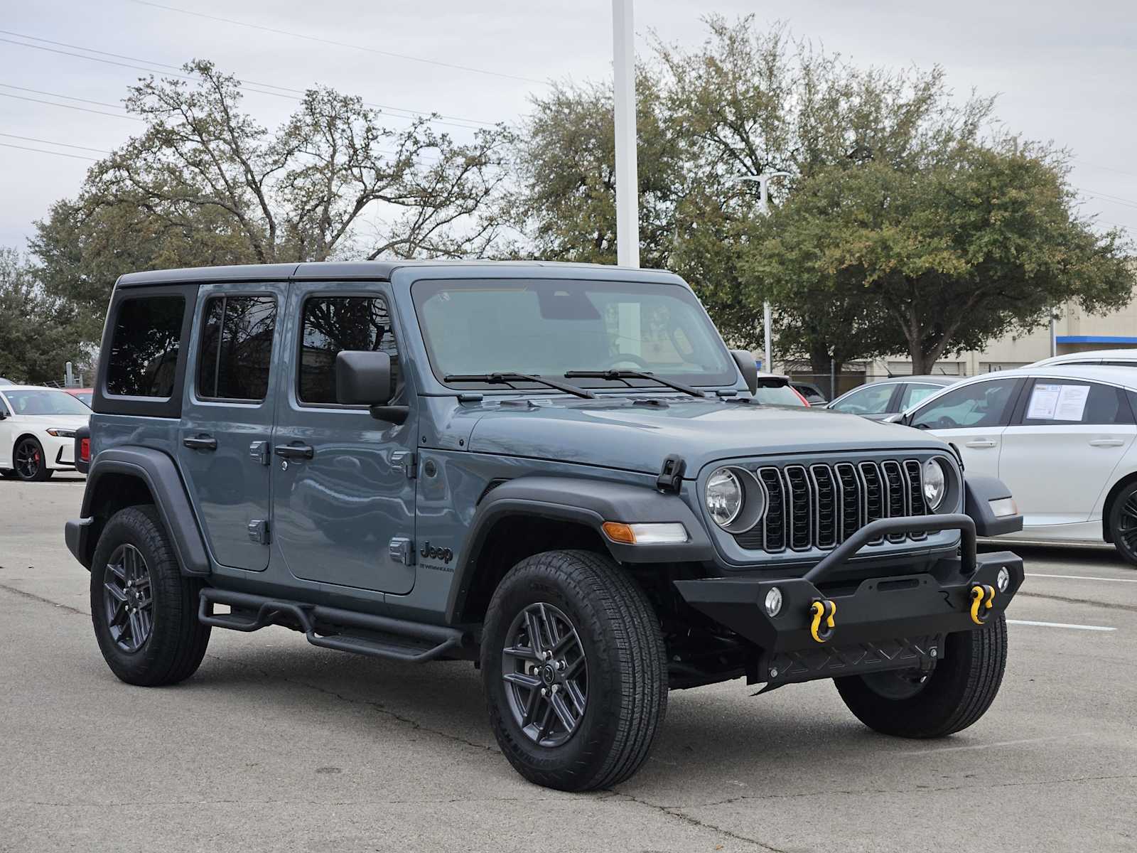 Thumbnail: 2025 Jeep Wrangler - 3