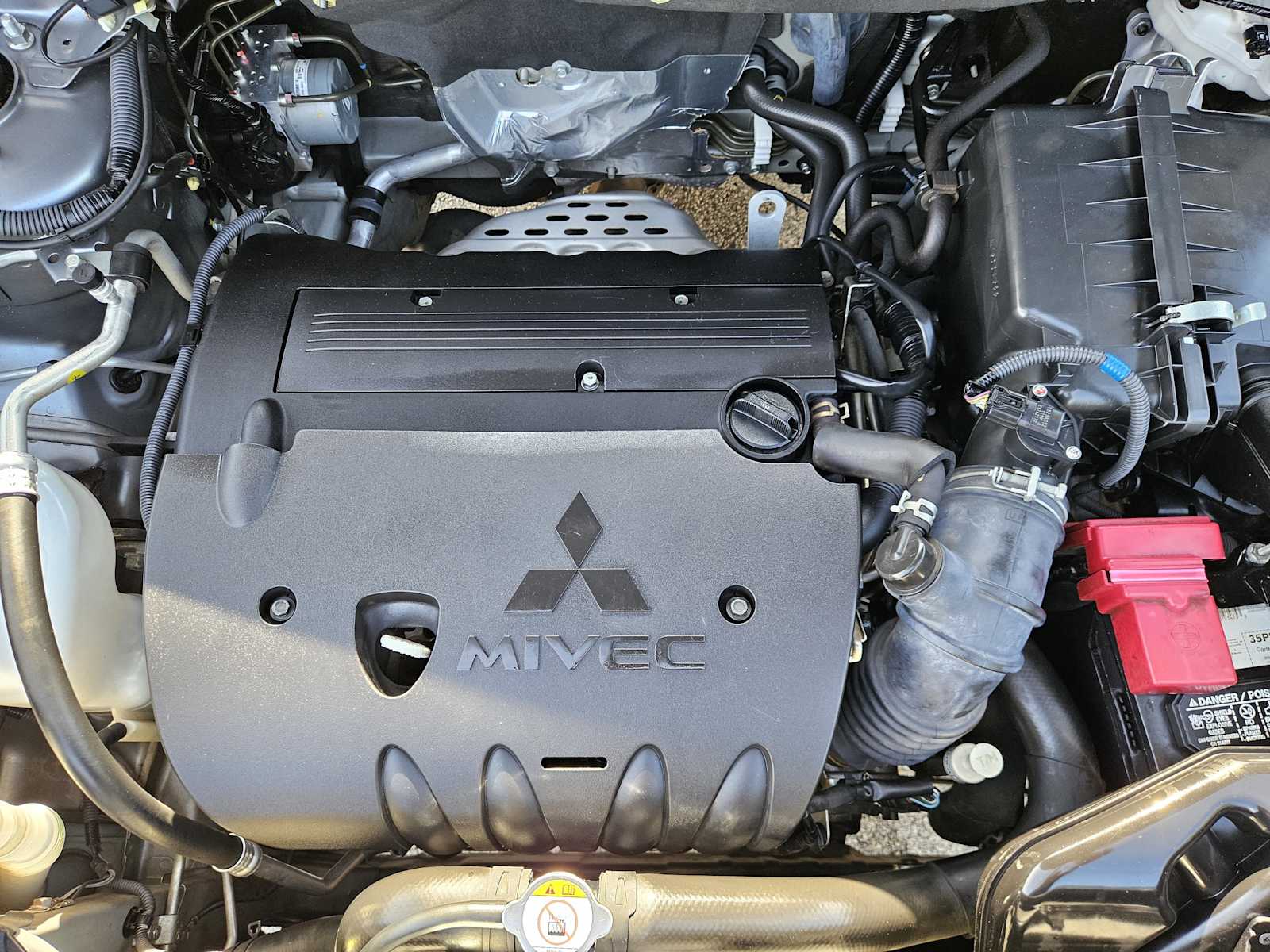 Thumbnail: 2021 Mitsubishi Outlander Sport - 29