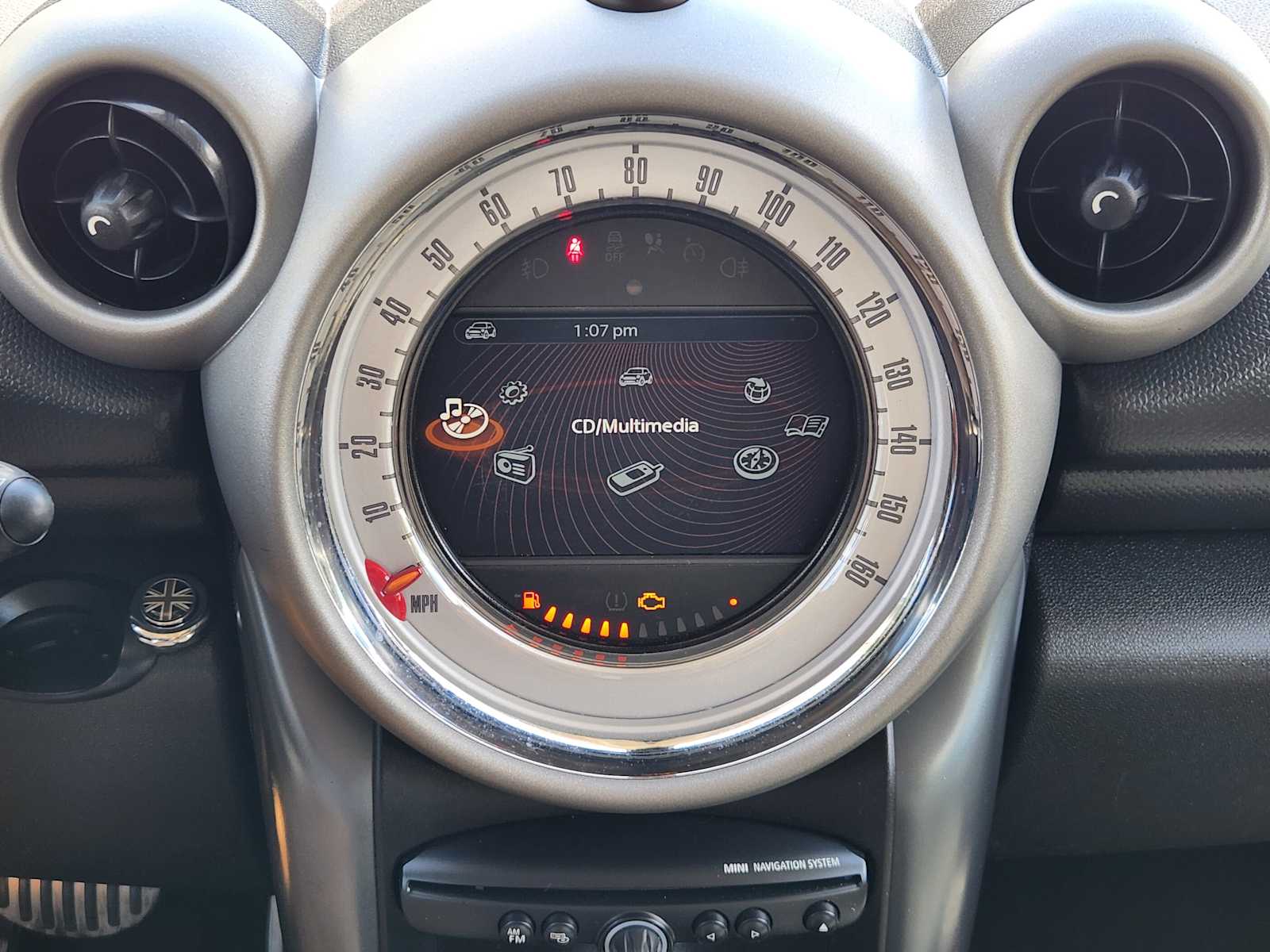 Thumbnail: 2012 MINI Cooper Countryman - 16