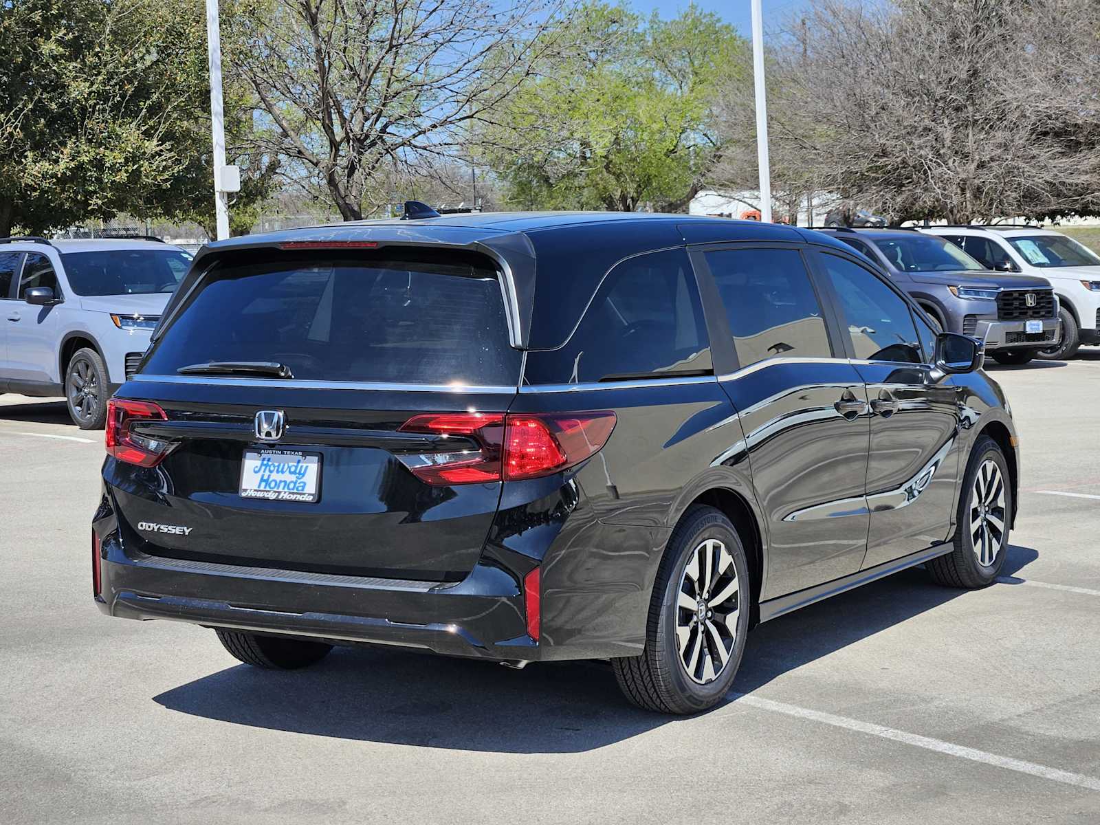 Thumbnail: 2026 Honda Odyssey - 5