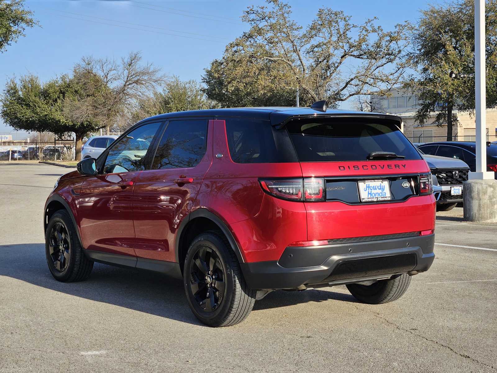 Thumbnail: 2020 Land Rover Discovery Sport - 5