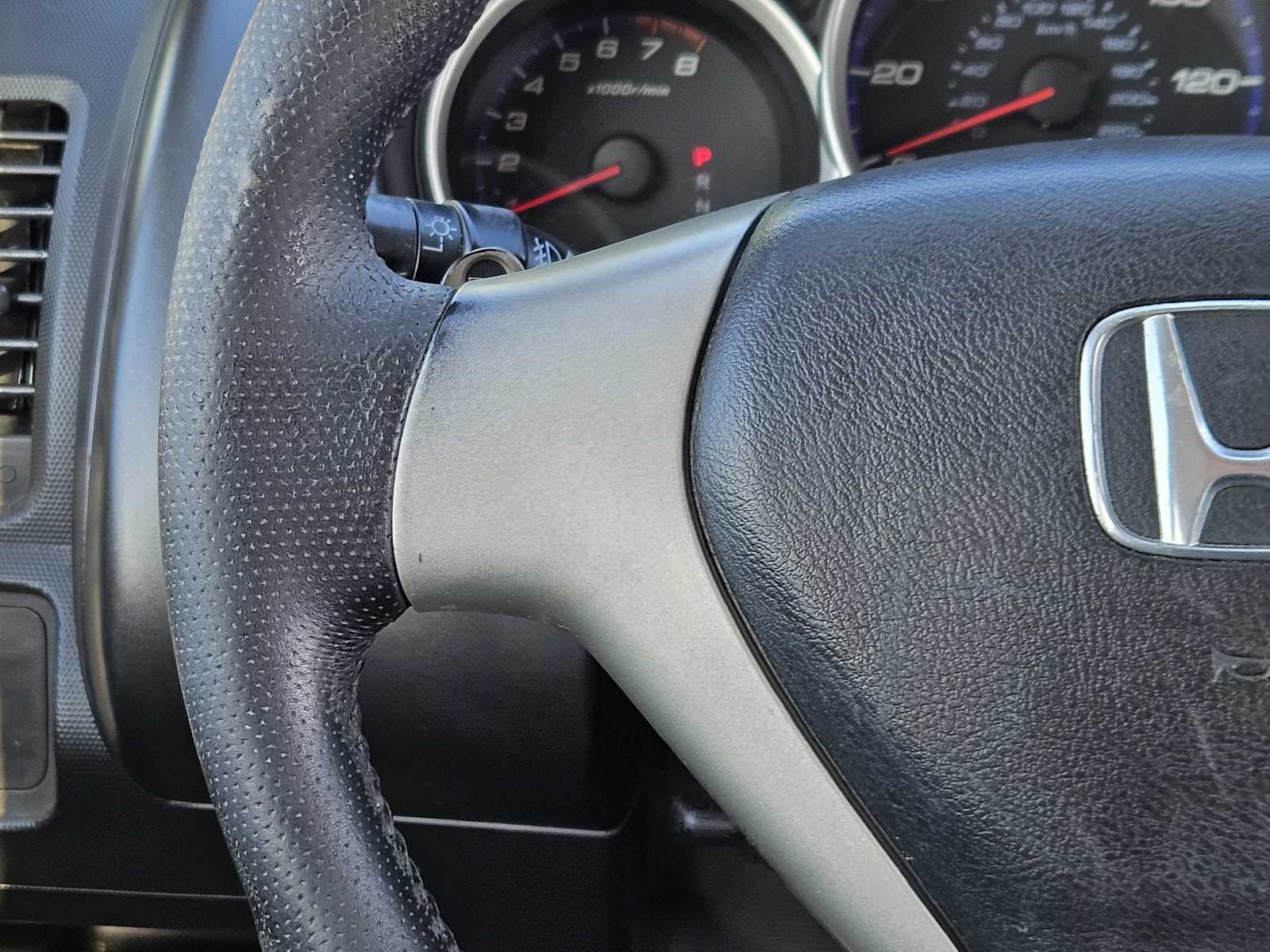 Thumbnail: 2007 Honda Fit - 24