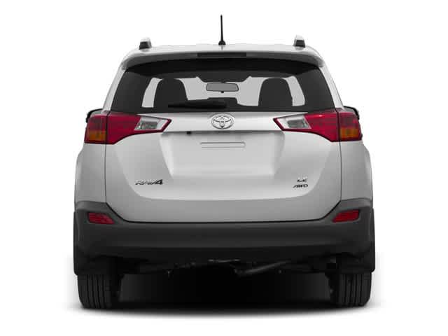 2014 Toyota RAV4 LE 8