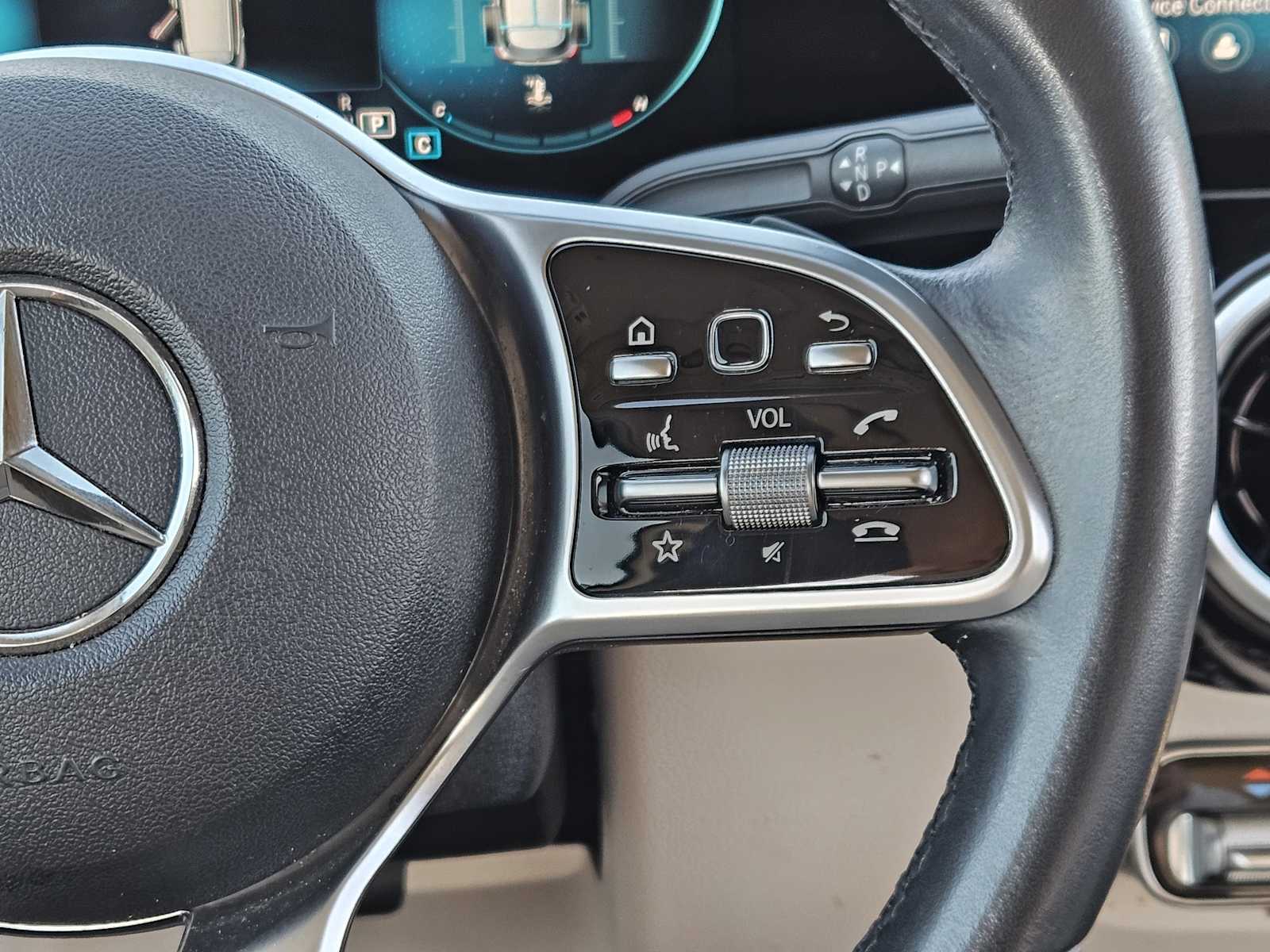 Thumbnail: 2021 Mercedes-Benz GLA - 28