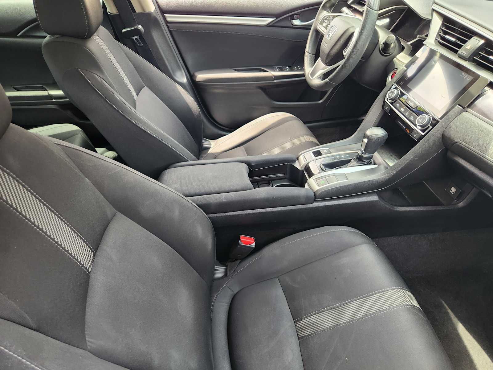 Thumbnail: 2016 Honda Civic - 13