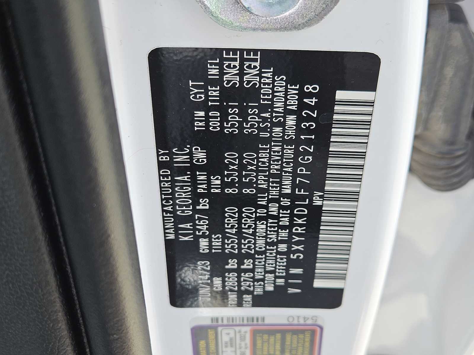 Thumbnail: 2023 Kia Sorento - 34