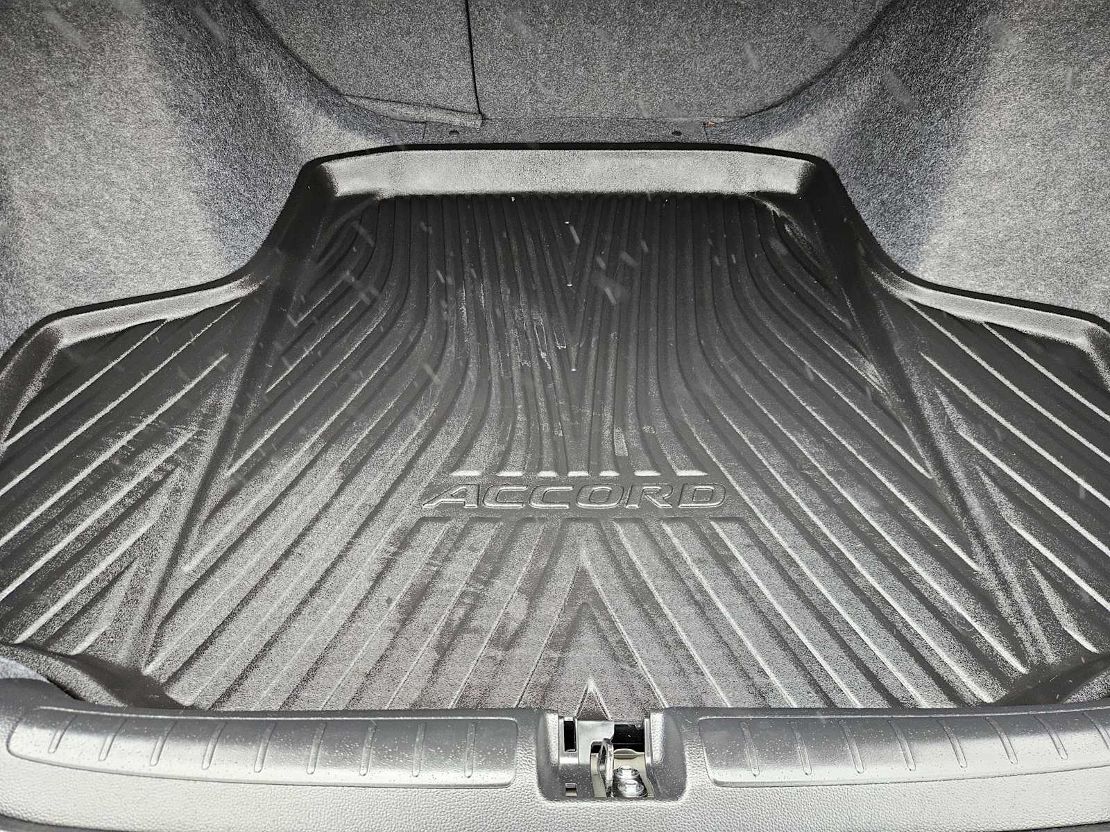 Thumbnail: 2022 Honda Accord - 30