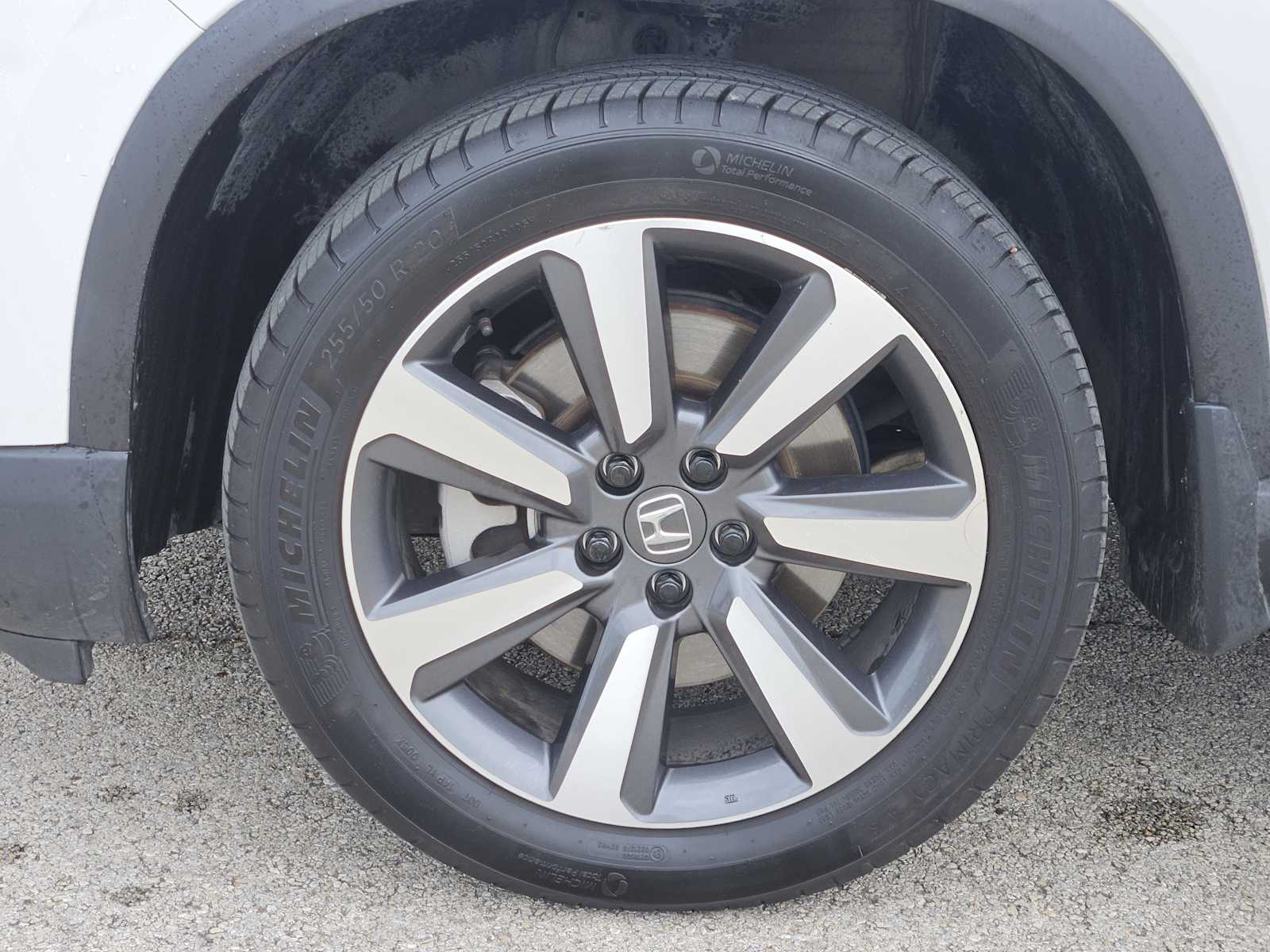2023 Honda Pilot Touring 10