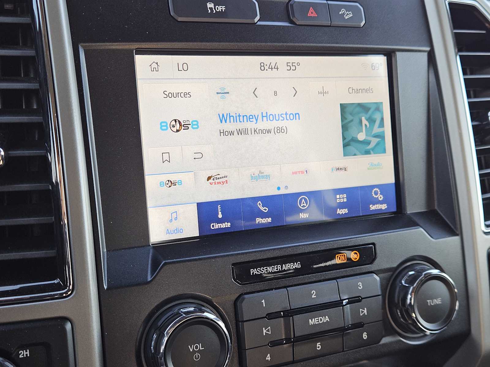 Thumbnail: 2021 Ford Econoline - 17