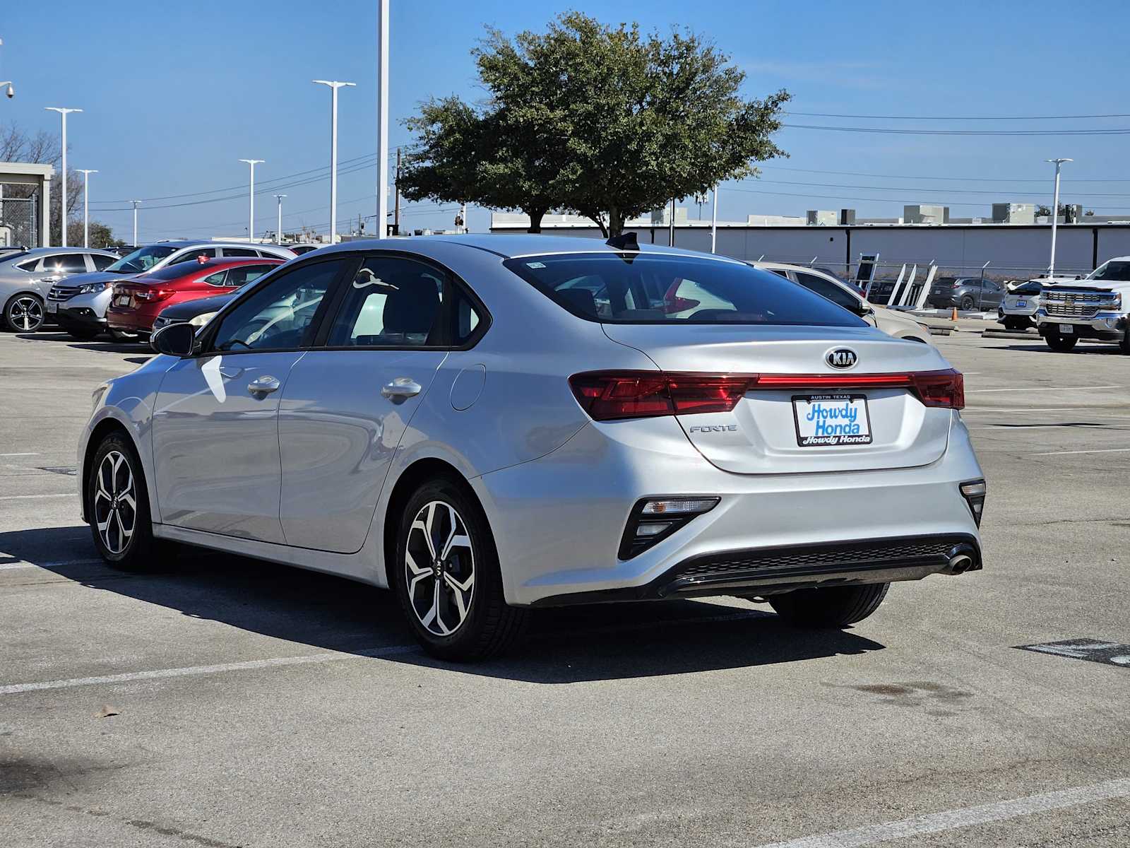 Thumbnail: 2020 Kia Forte - 5
