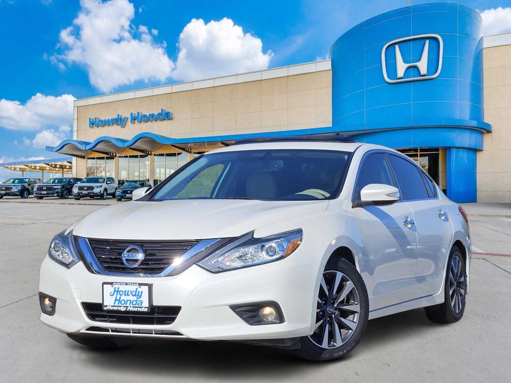 Used 2016 Nissan Altima 2.5 SV Sedan