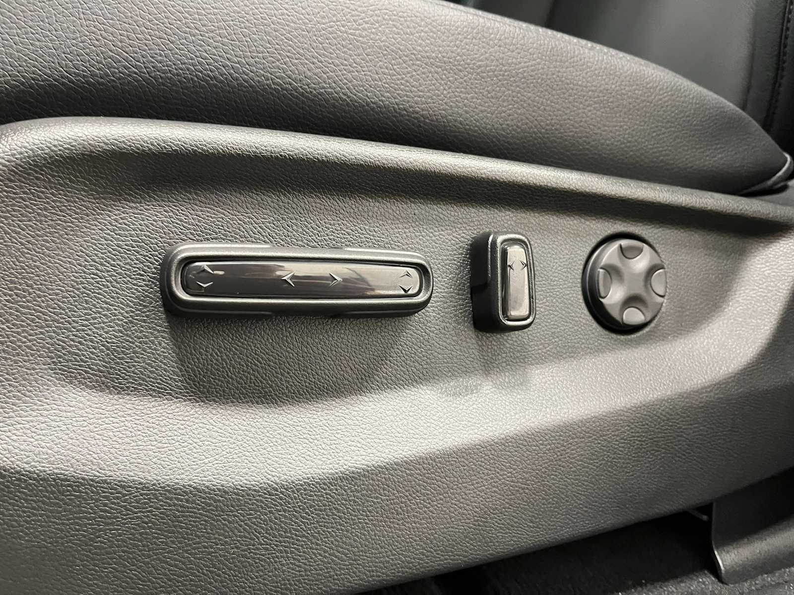 Thumbnail: 2026 Honda Odyssey - 10