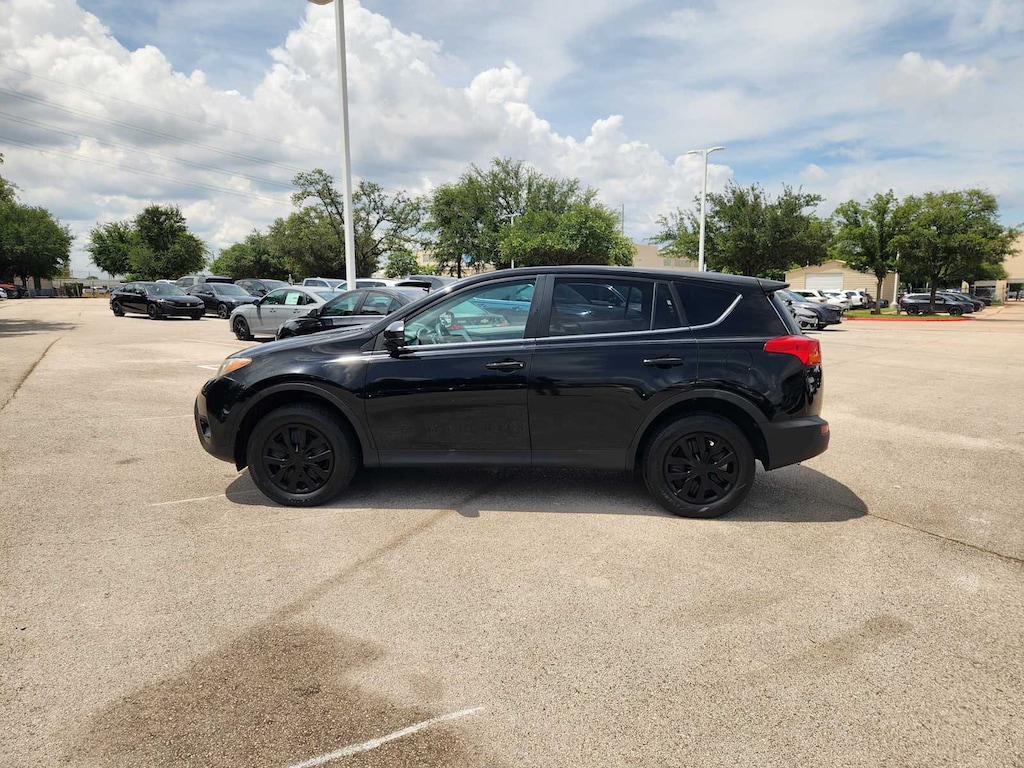Used 2013 Toyota RAV4 LE SUV