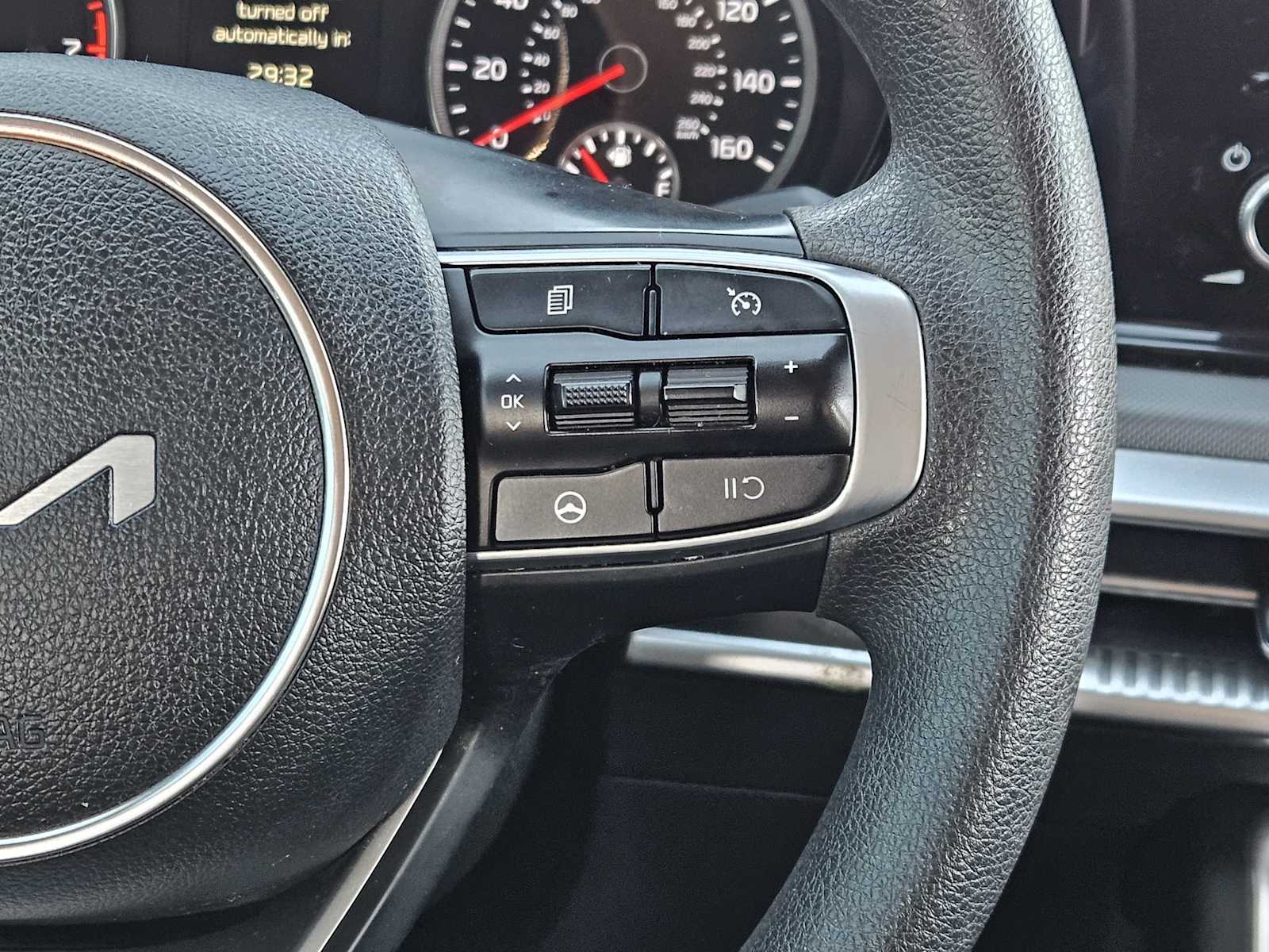 Thumbnail: 2022 Kia K5 - 27