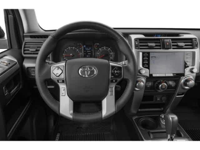 Thumbnail: 2022 Toyota 4Runner - 7