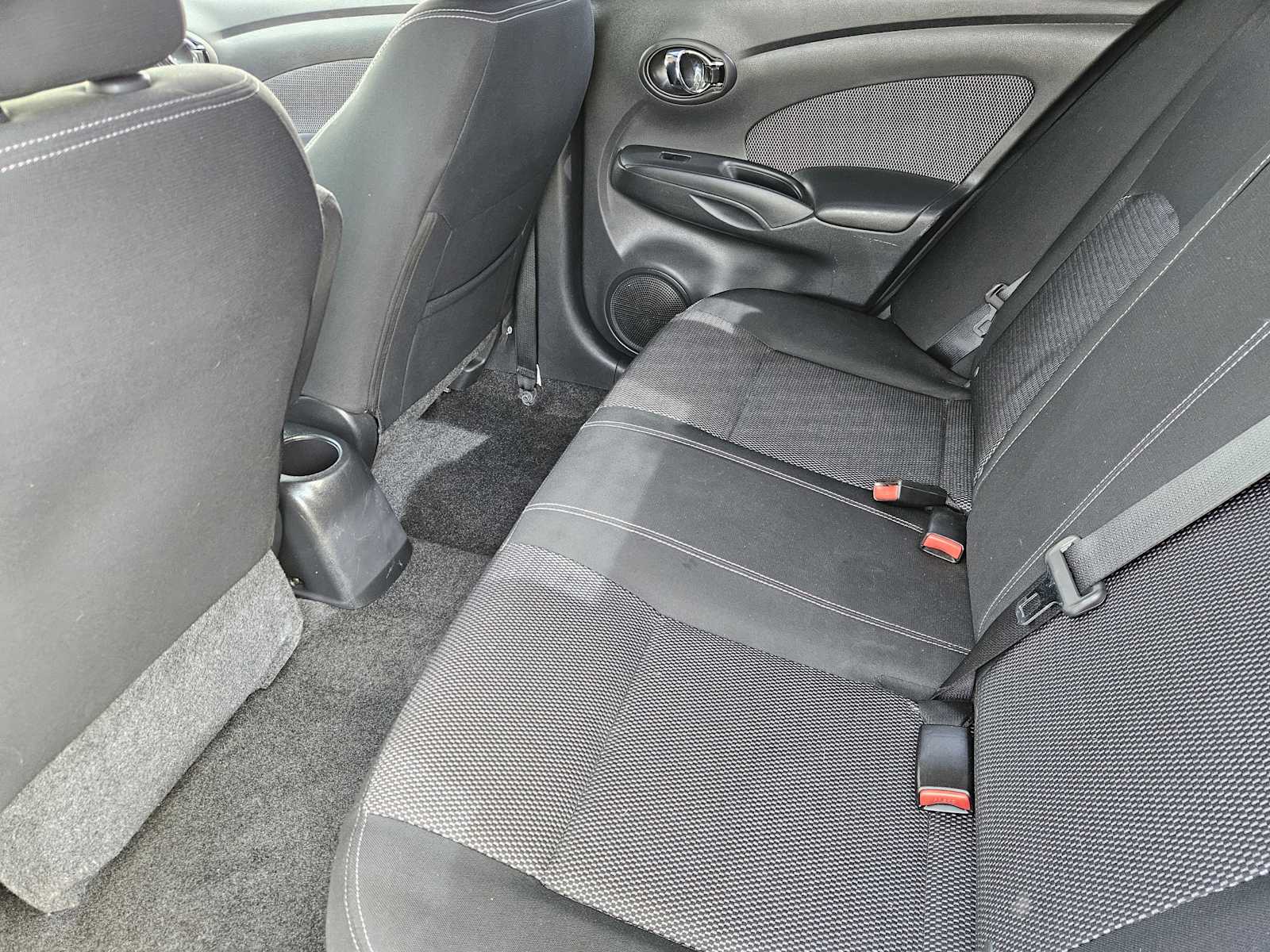 Thumbnail: 2016 Nissan Versa - 27