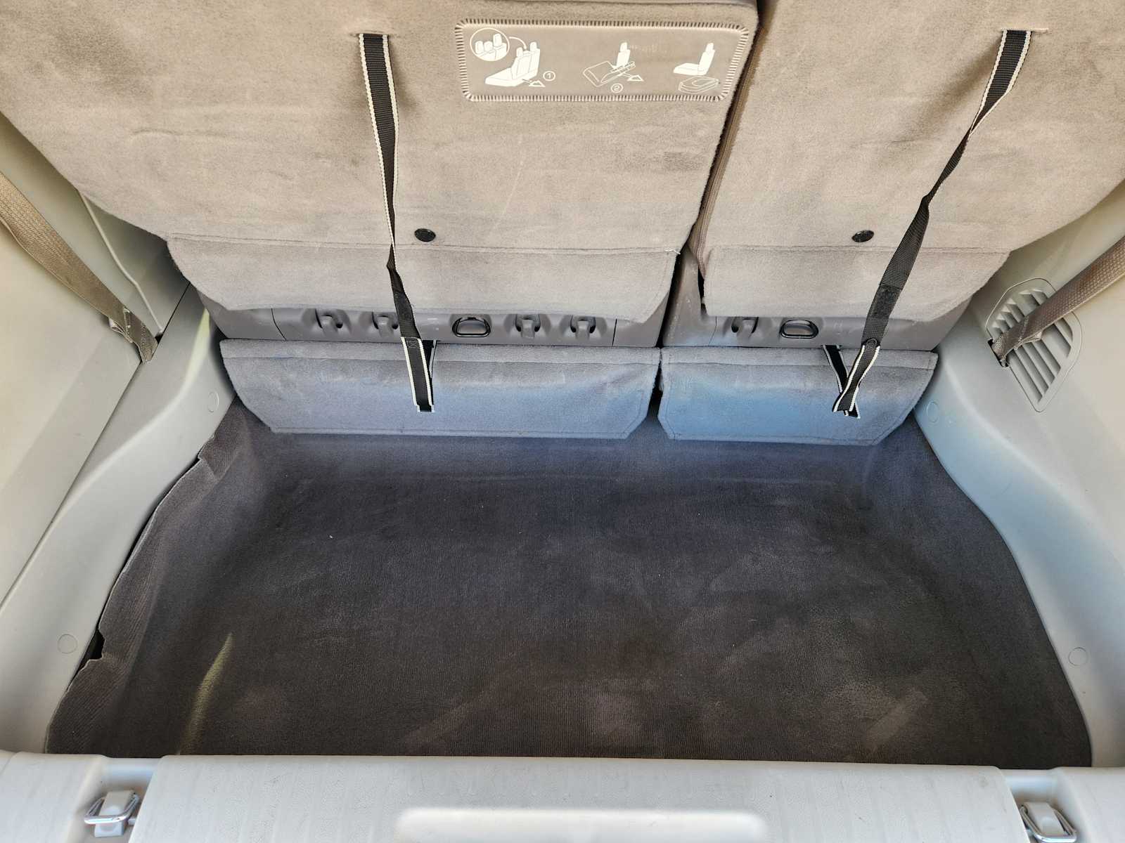 Thumbnail: 2017 Chrysler Pacifica - 32