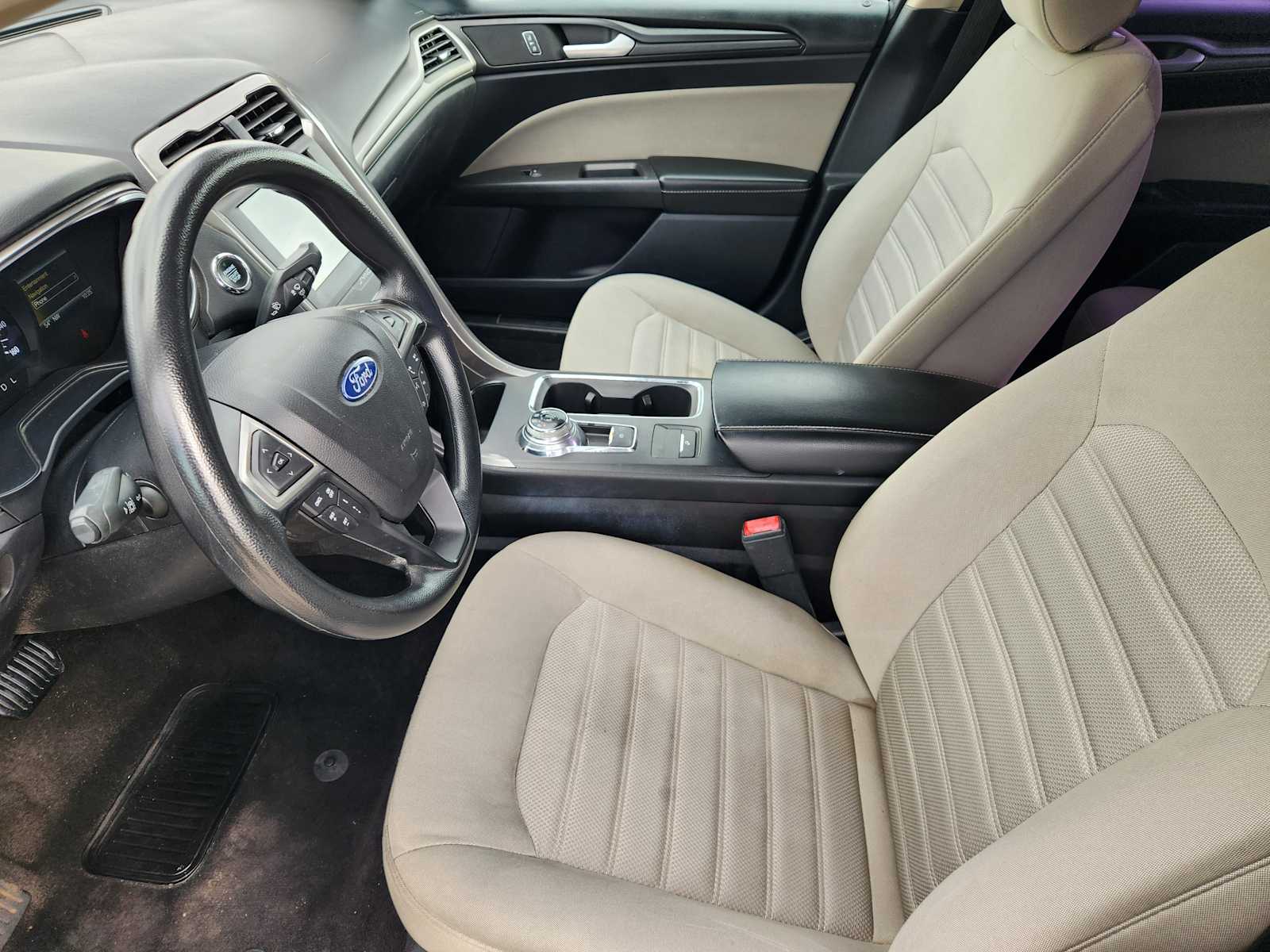 Thumbnail: 2020 Ford Fusion - 13