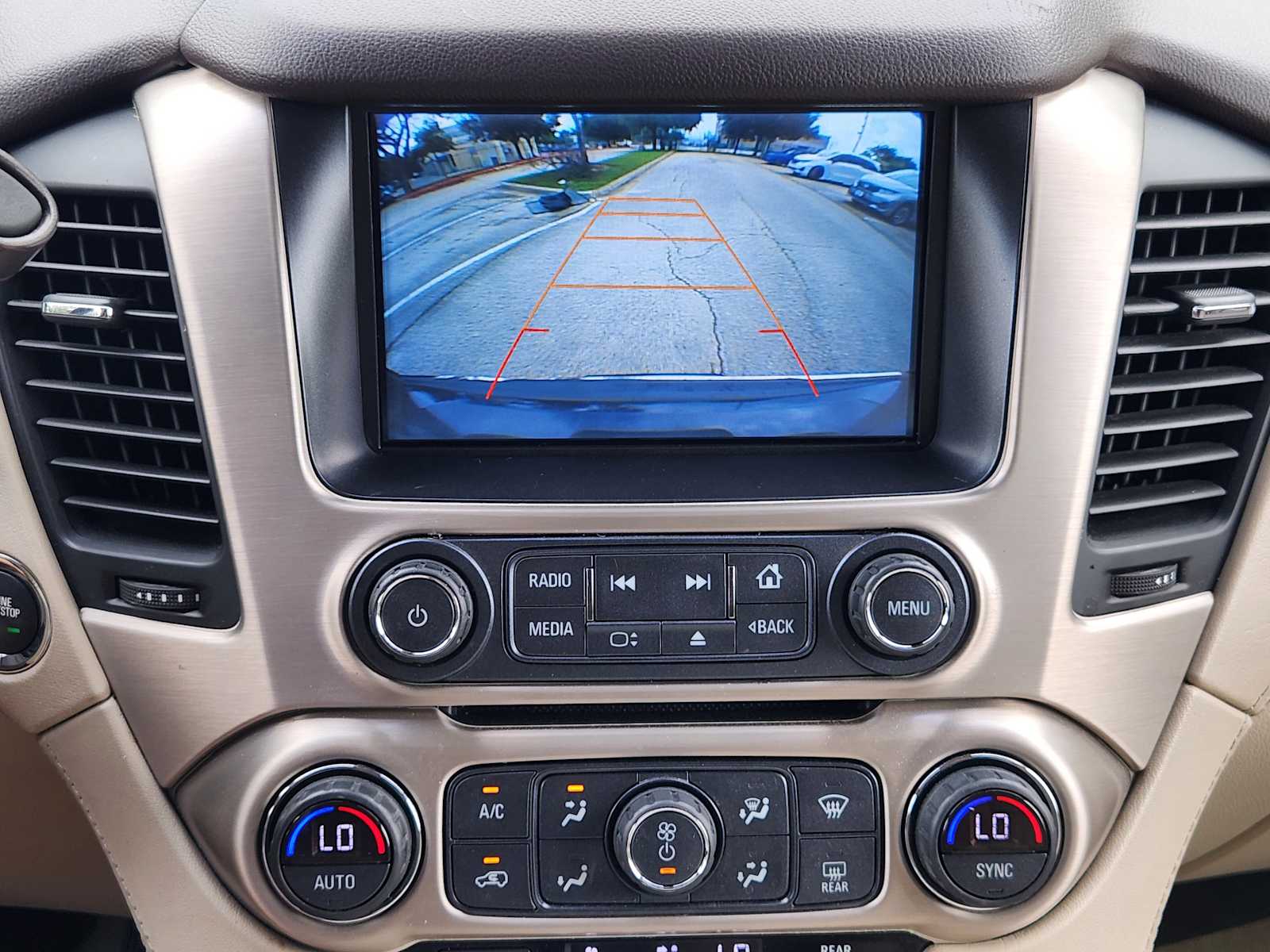 Thumbnail: 2017 GMC Yukon - 17