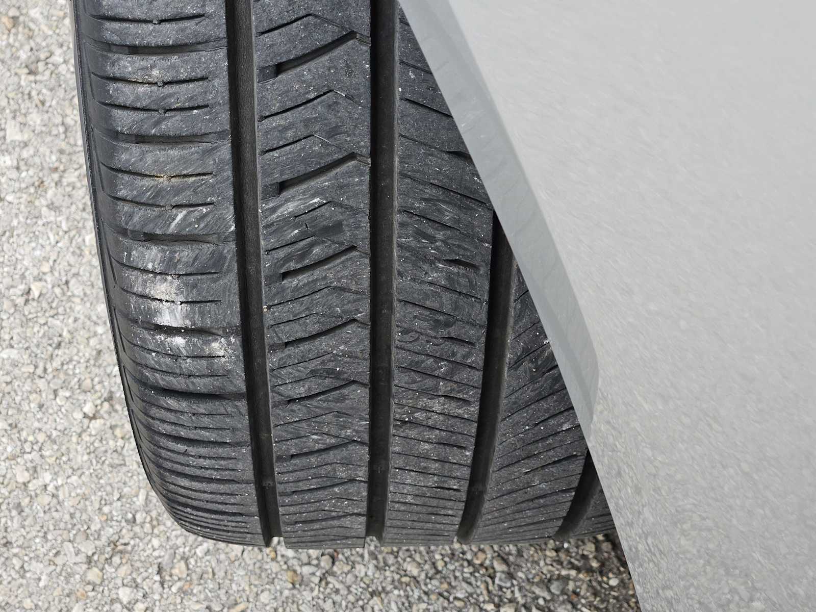 Thumbnail: 2021 Chevrolet Malibu - 10