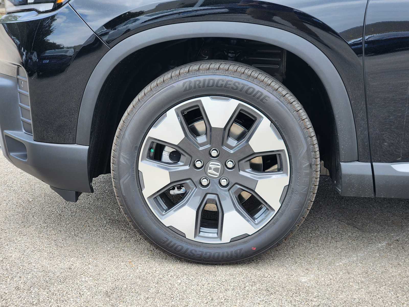 Thumbnail: 2026 Honda Pilot - 7