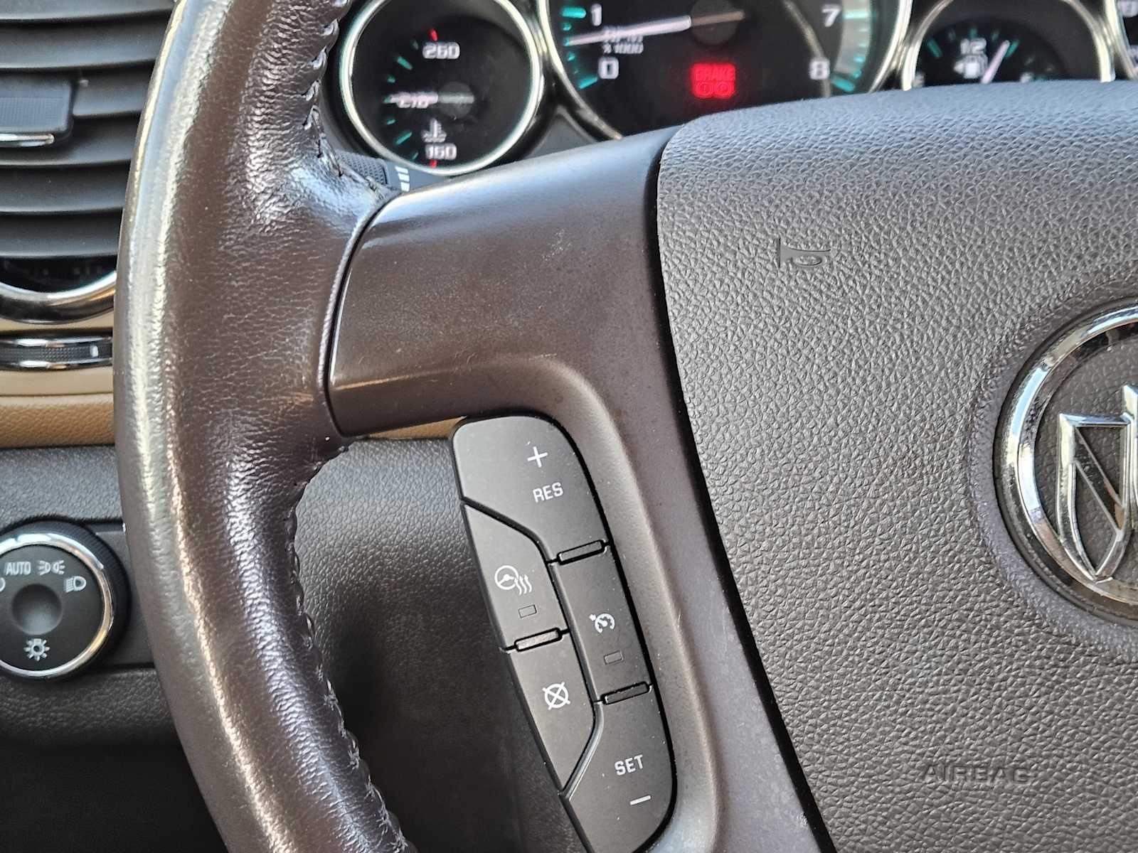 Thumbnail: 2015 Buick Enclave - 26