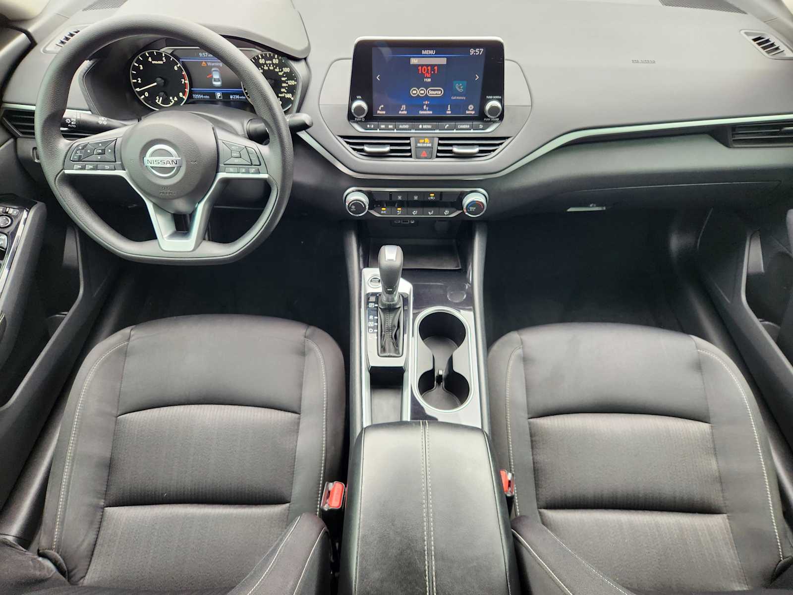 Thumbnail: 2021 Nissan Altima - 25