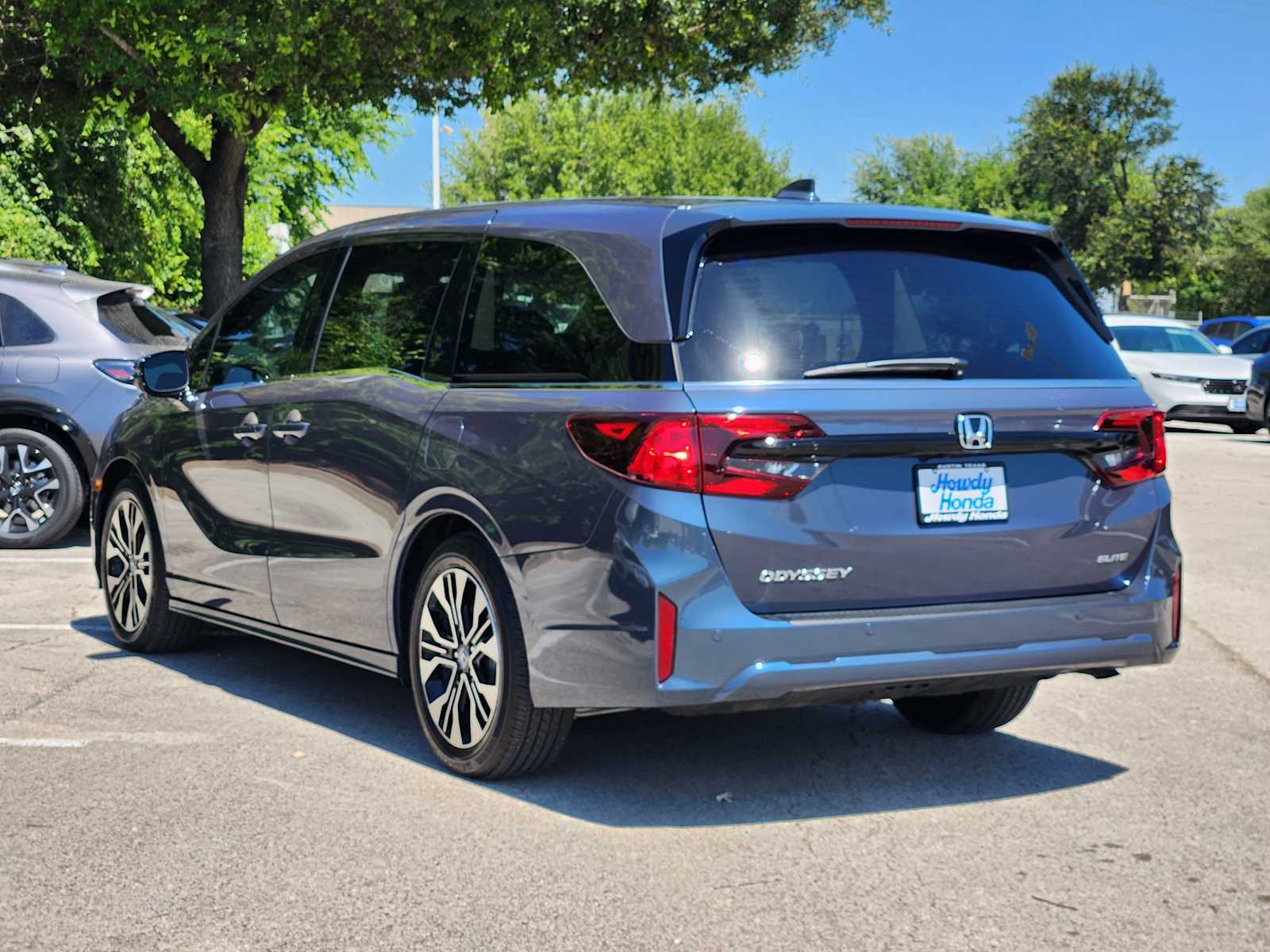 Thumbnail: 2026 Honda Odyssey - 5