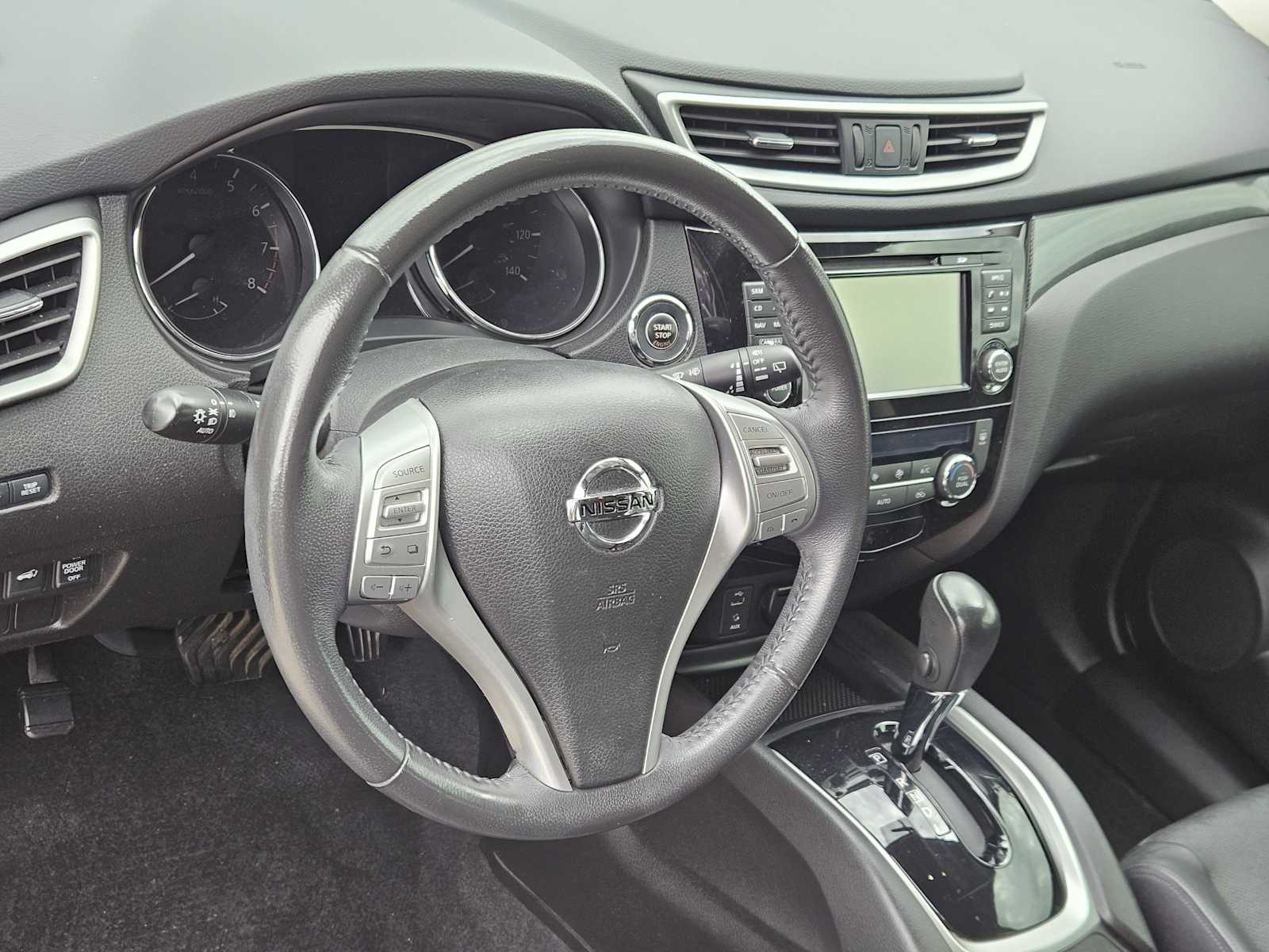 2014 Nissan Rogue SL 2
