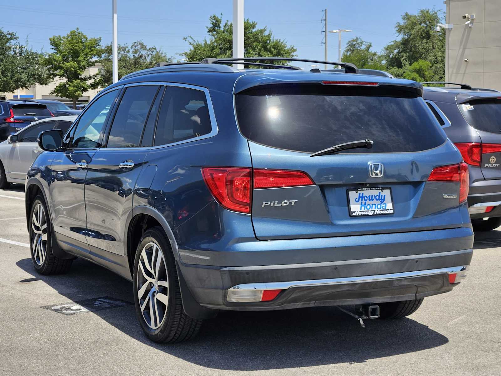 Thumbnail: 2016 Honda Pilot - 6