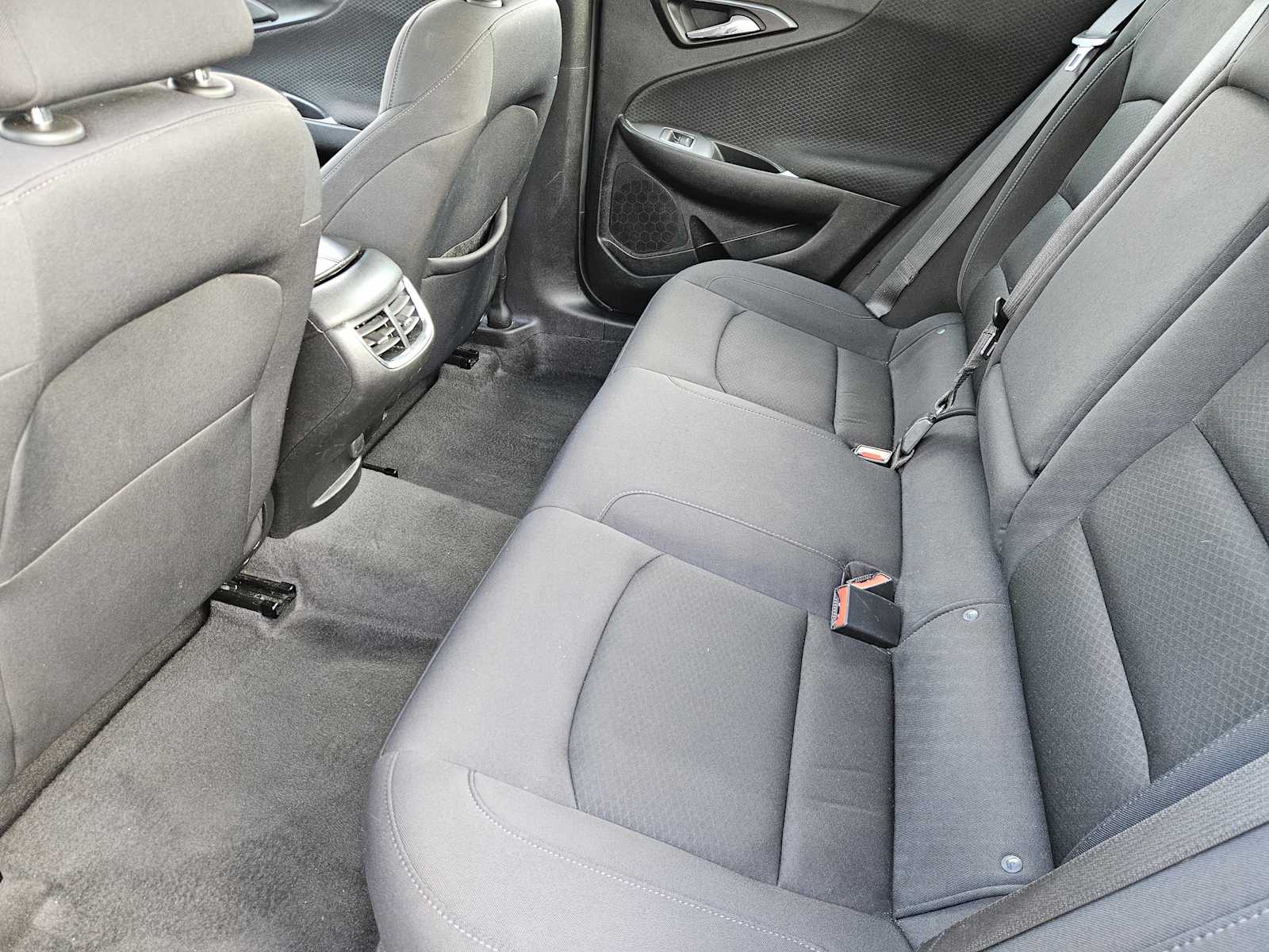 Thumbnail: 2023 Chevrolet Malibu - 28