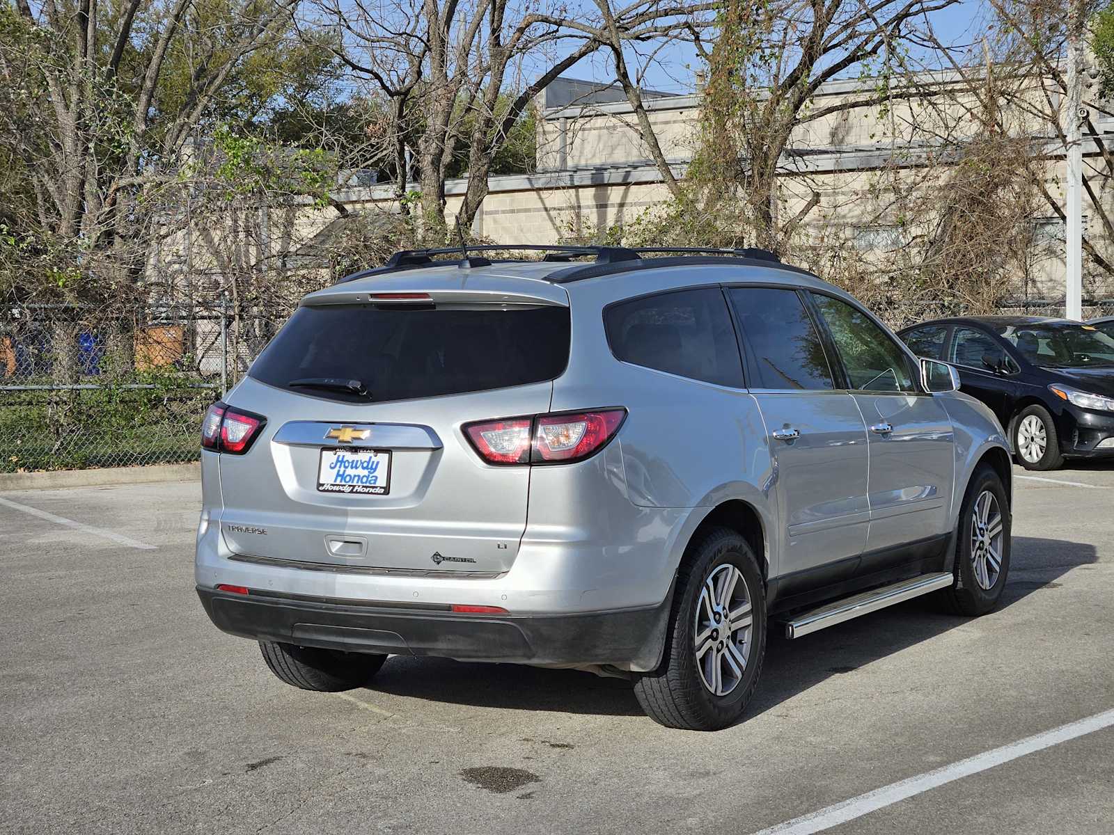 Thumbnail: 2017 Chevrolet Traverse - 6