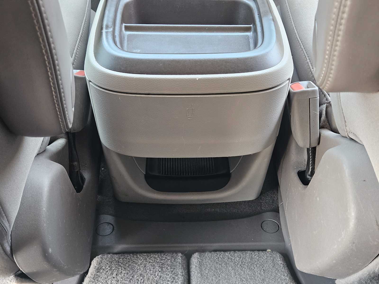 Thumbnail: 2020 Chrysler Pacifica - 27