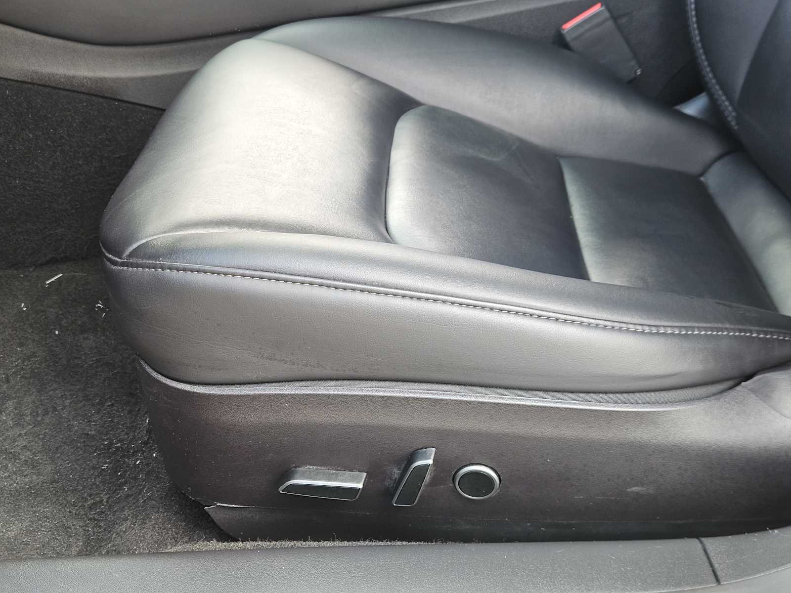 Thumbnail: 2022 Tesla Model 3 - 22