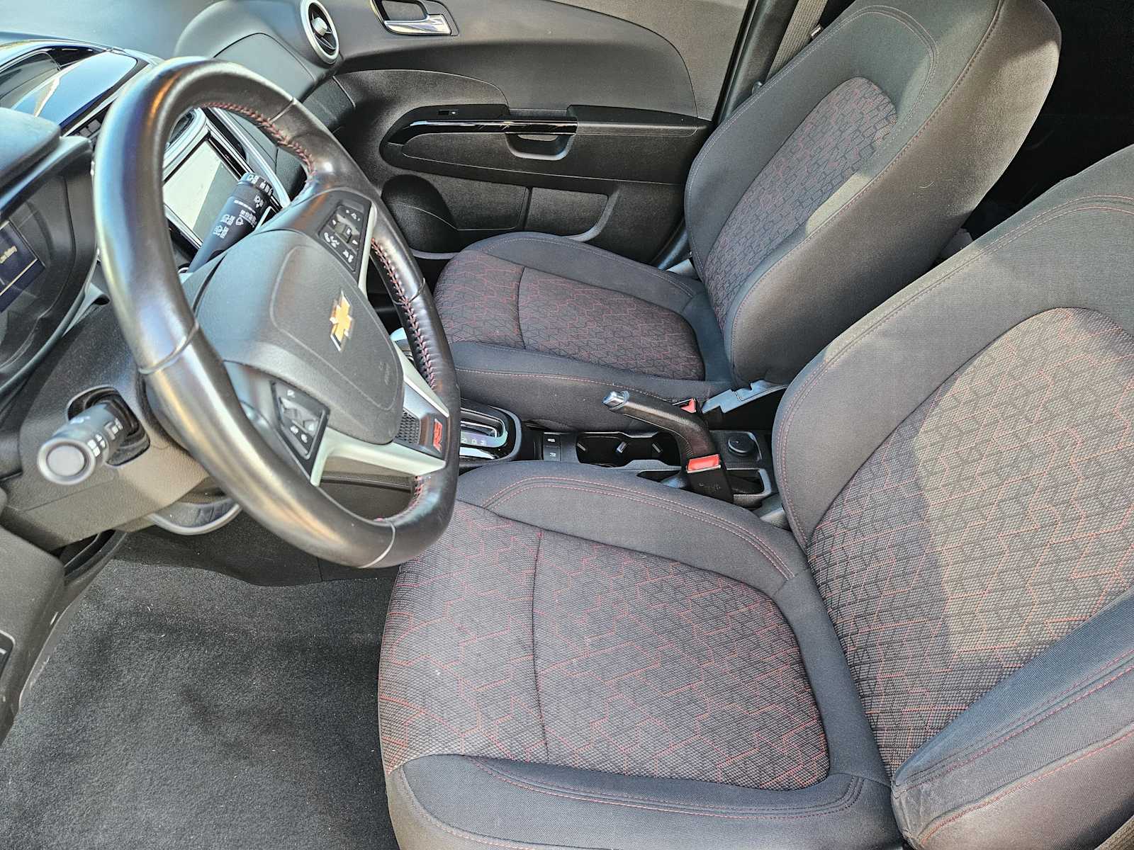 Thumbnail: 2017 Chevrolet Sonic - 13