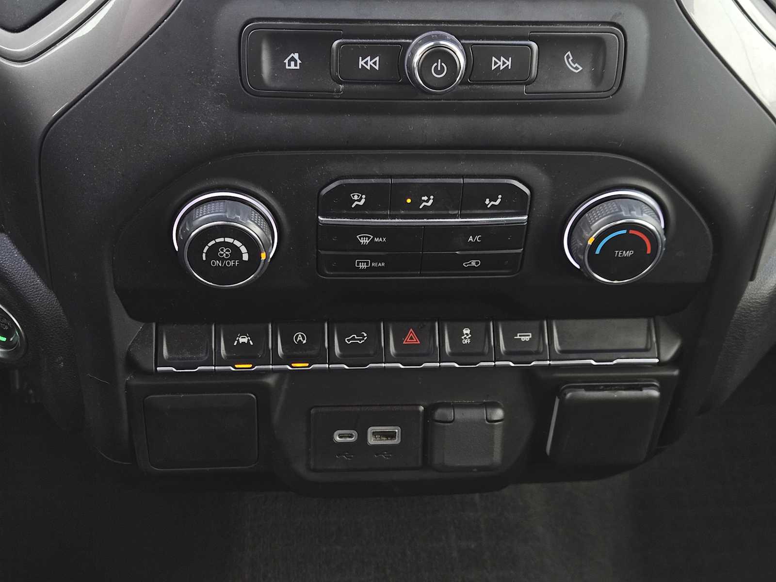 Thumbnail: 2022 Chevrolet Silverado 1500 - 18