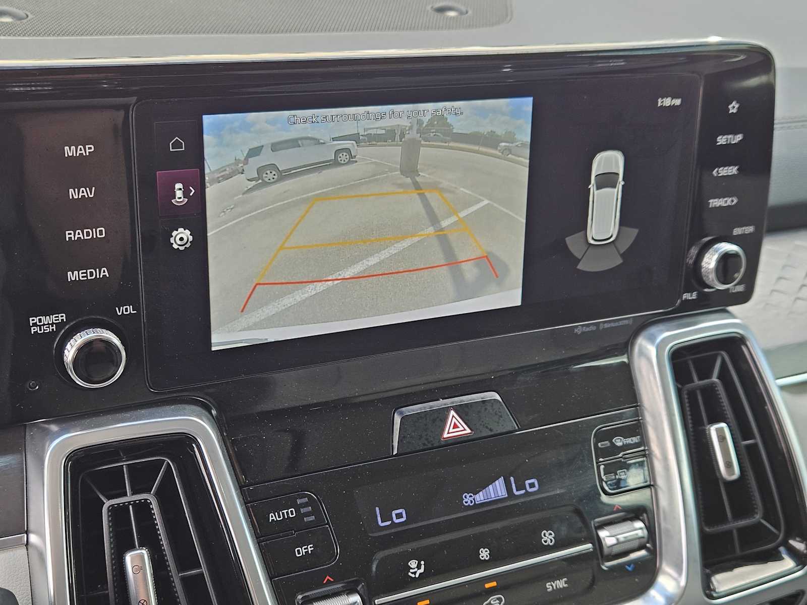 Thumbnail: 2023 Kia Sorento - 18