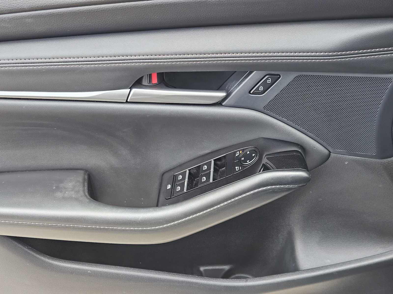 Thumbnail: 2025 Mazda Mazda3 - 22