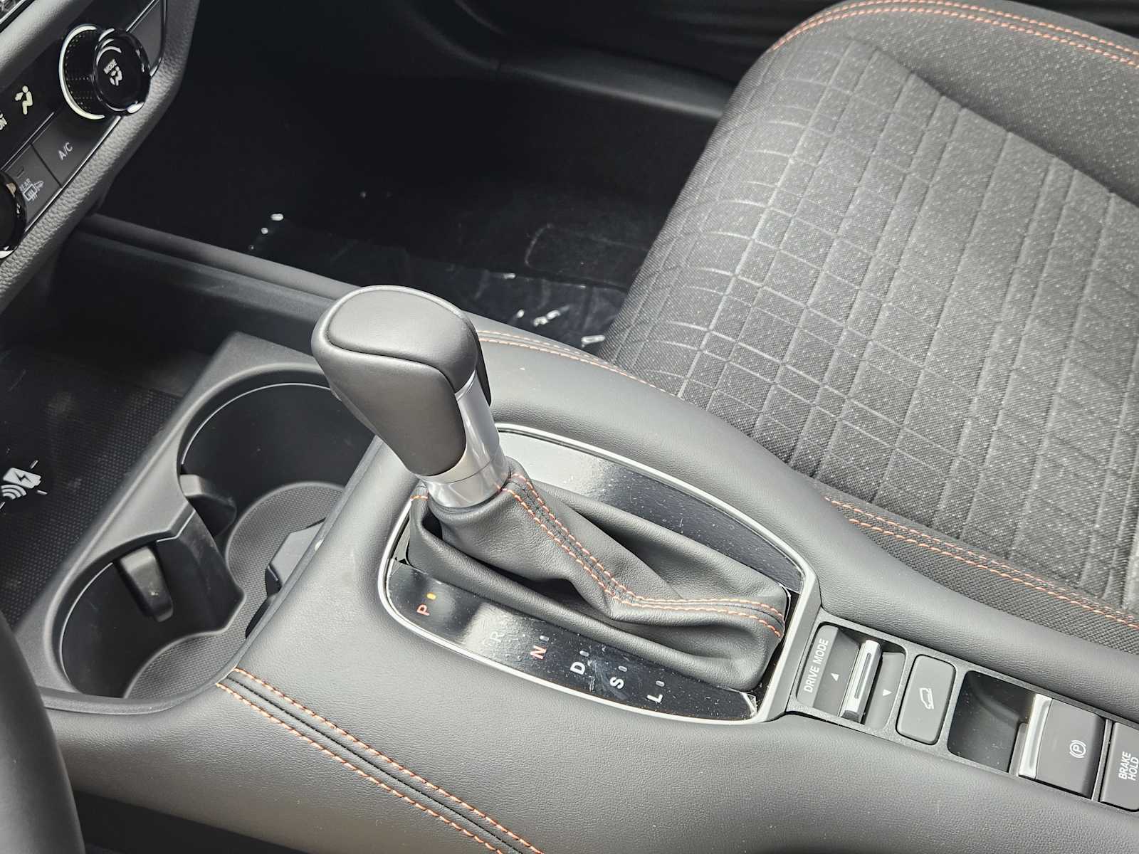 Thumbnail: 2026 Honda HR-V - 16