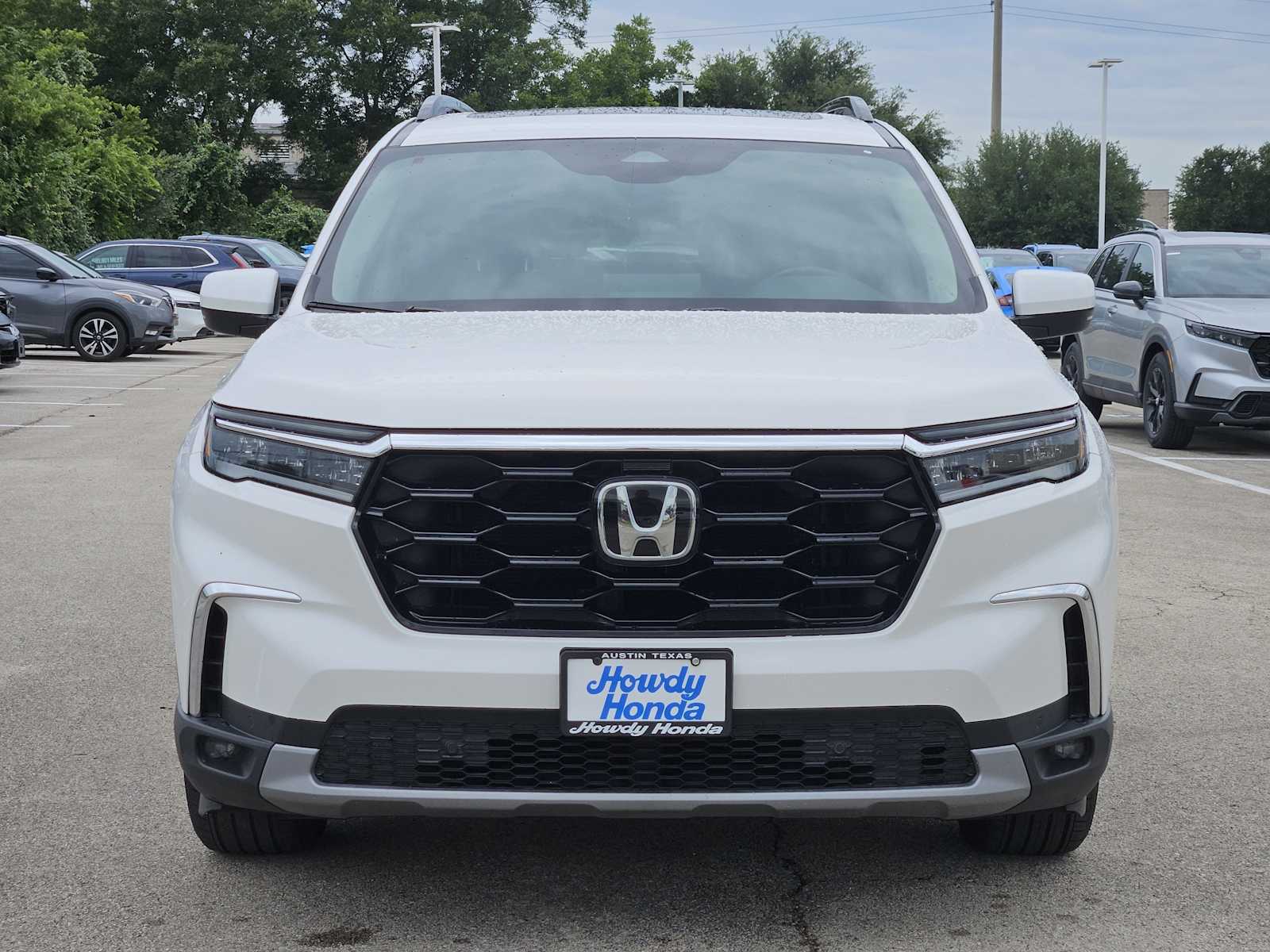2023 Honda Pilot Touring 3