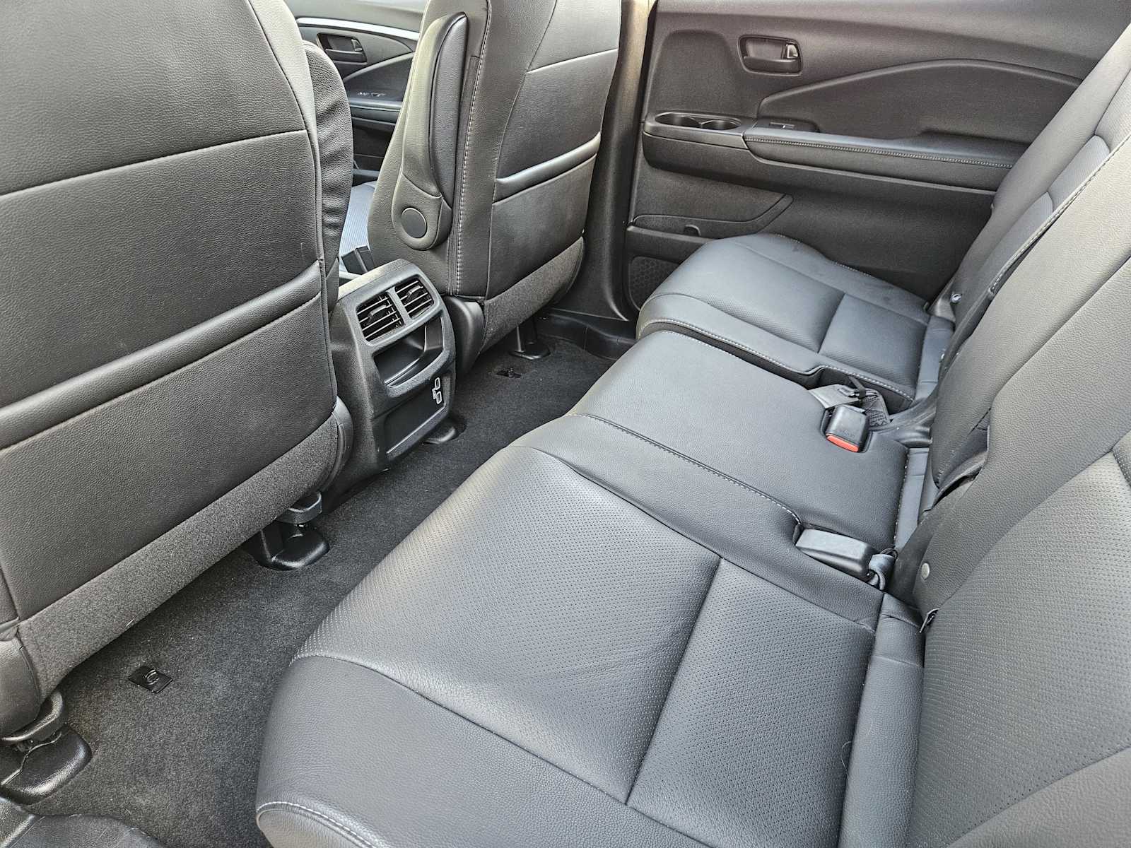 Thumbnail: 2022 Honda Passport - 28