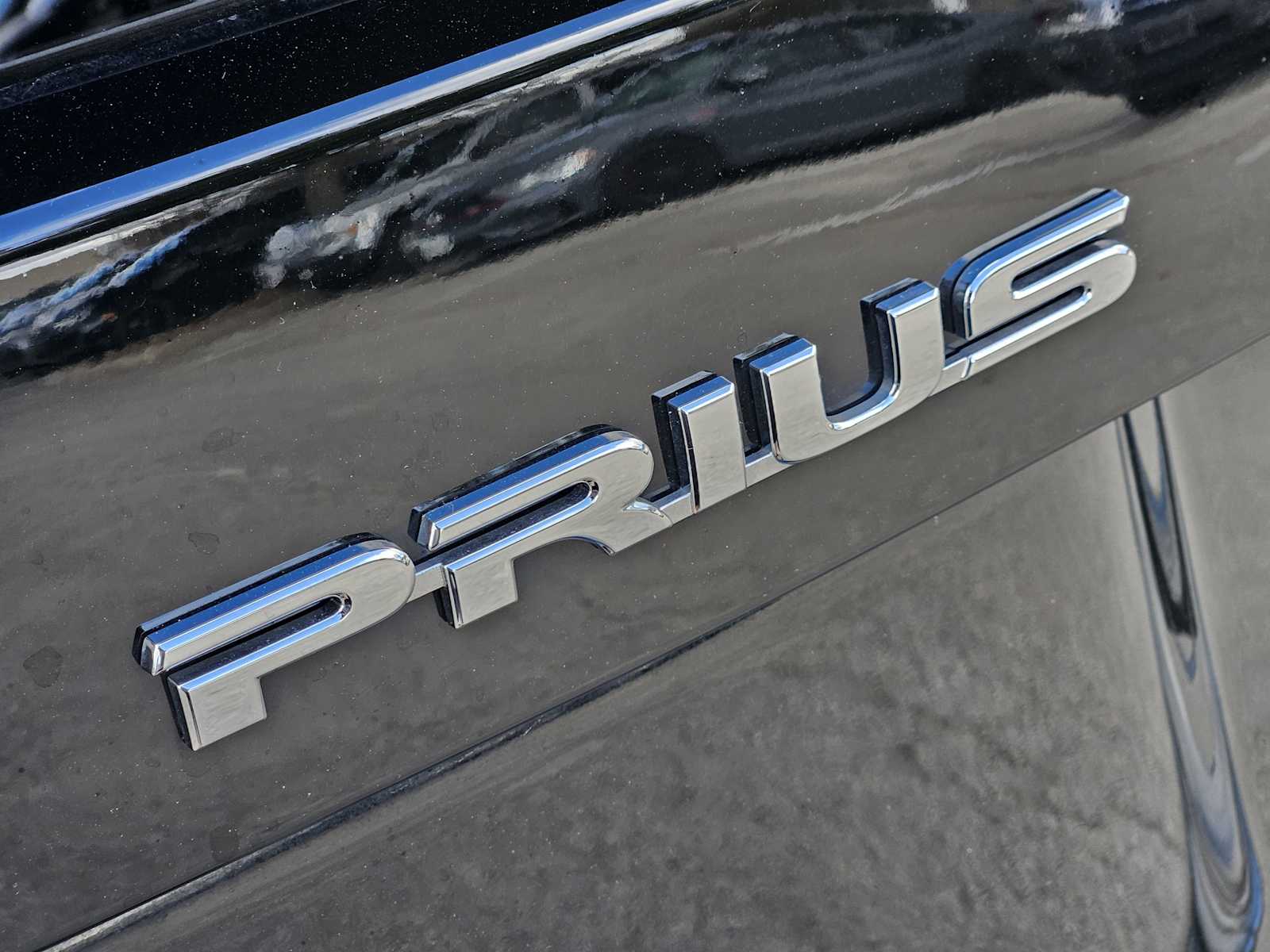 Thumbnail: 2013 Toyota Prius - 11