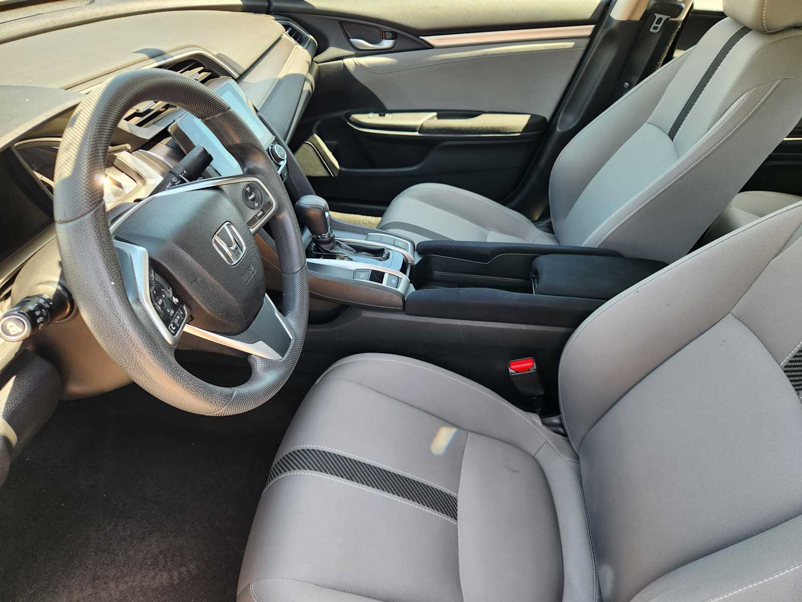 Thumbnail: 2017 Honda Civic - 12