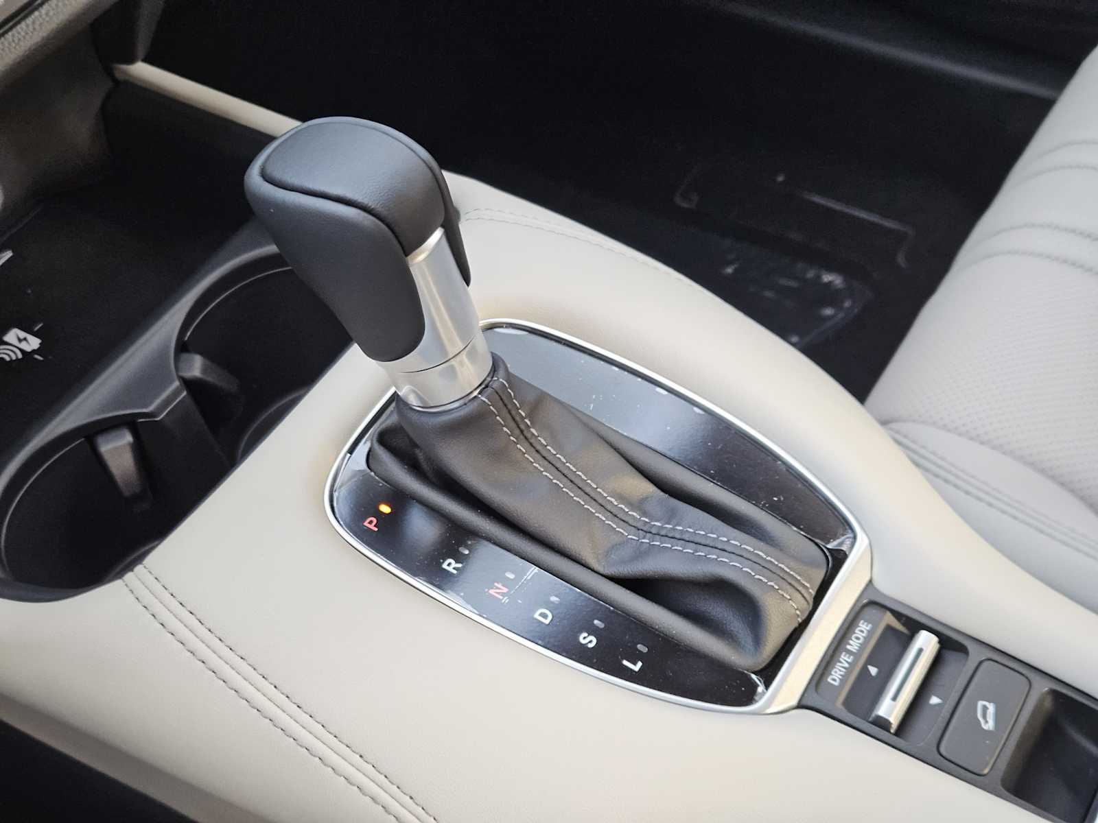 Thumbnail: 2026 Honda HR-V - 17